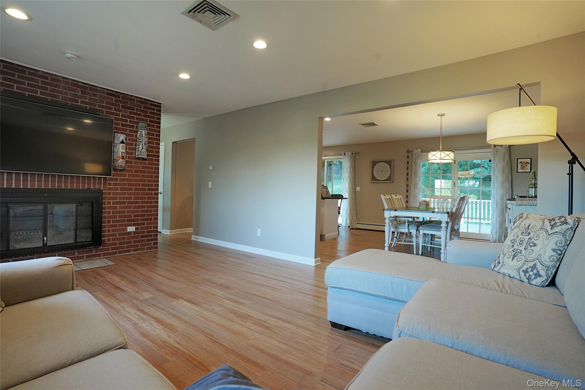 16 Four Winds Drive – For Sale photo 9