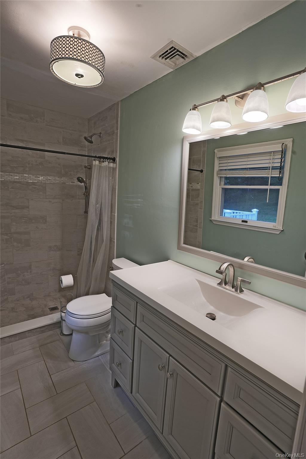 16 Four Winds Drive – For Sale photo 13