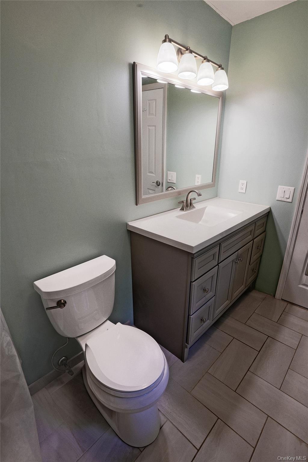 16 Four Winds Drive – For Sale photo 14