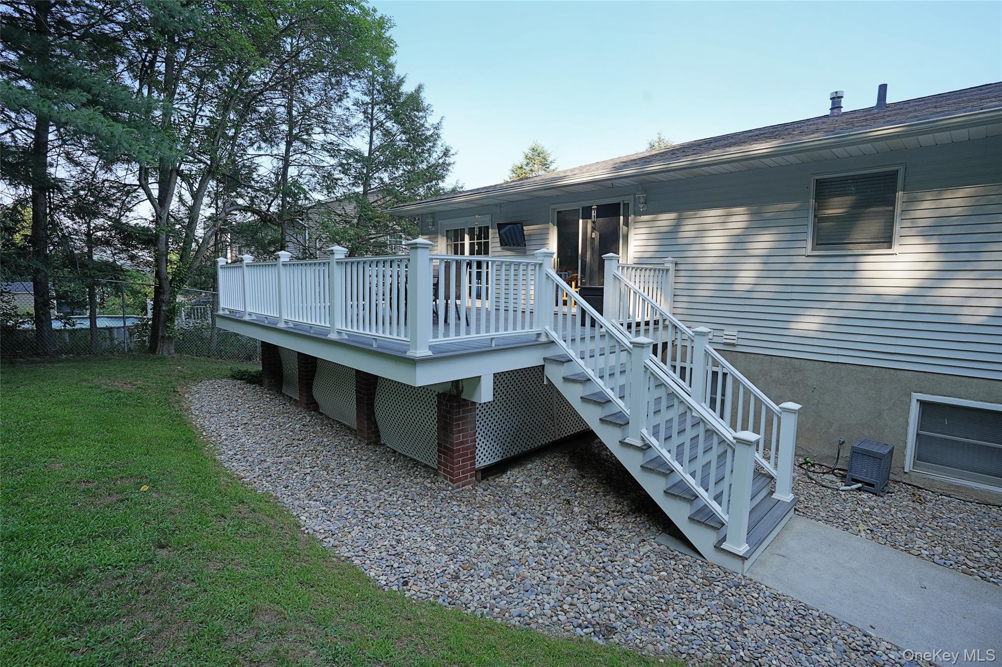 16 Four Winds Drive – For Sale photo 5
