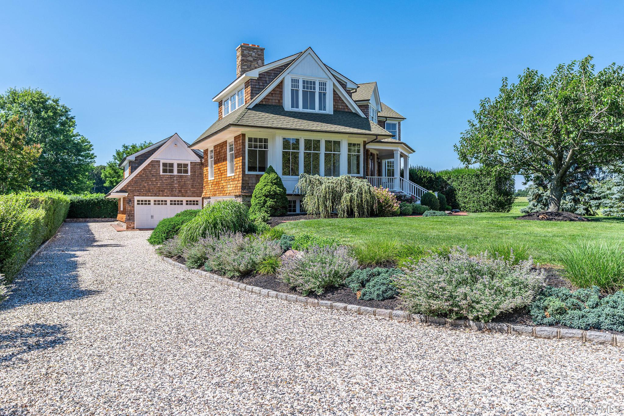 118 Peconic Bay Boulevard – For Sale photo 2