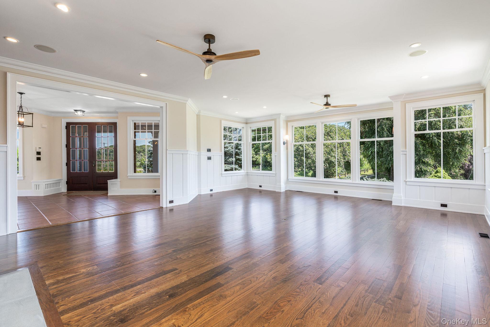 118 Peconic Bay Boulevard – For Sale photo 5