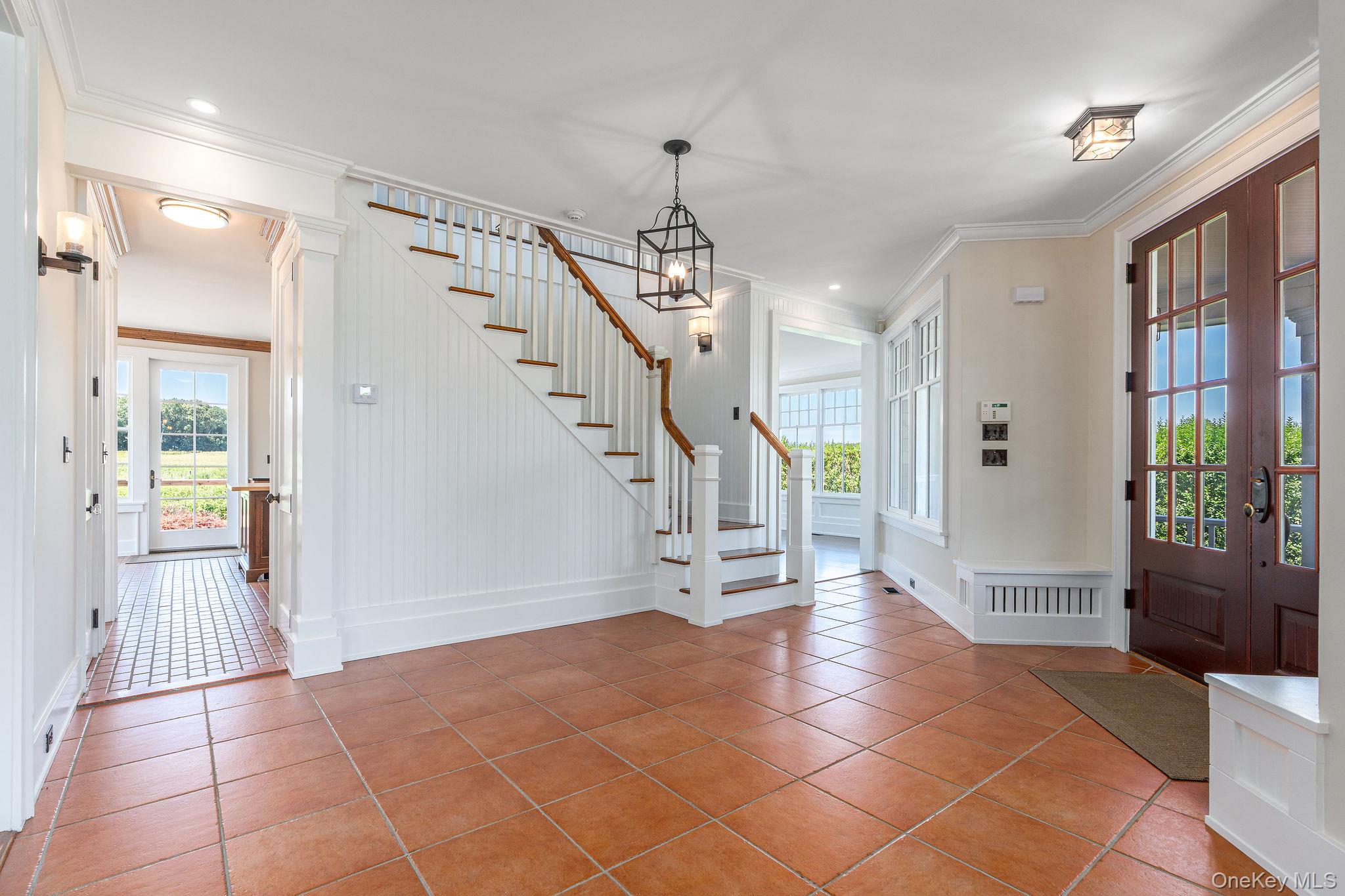118 Peconic Bay Boulevard – For Sale photo 4