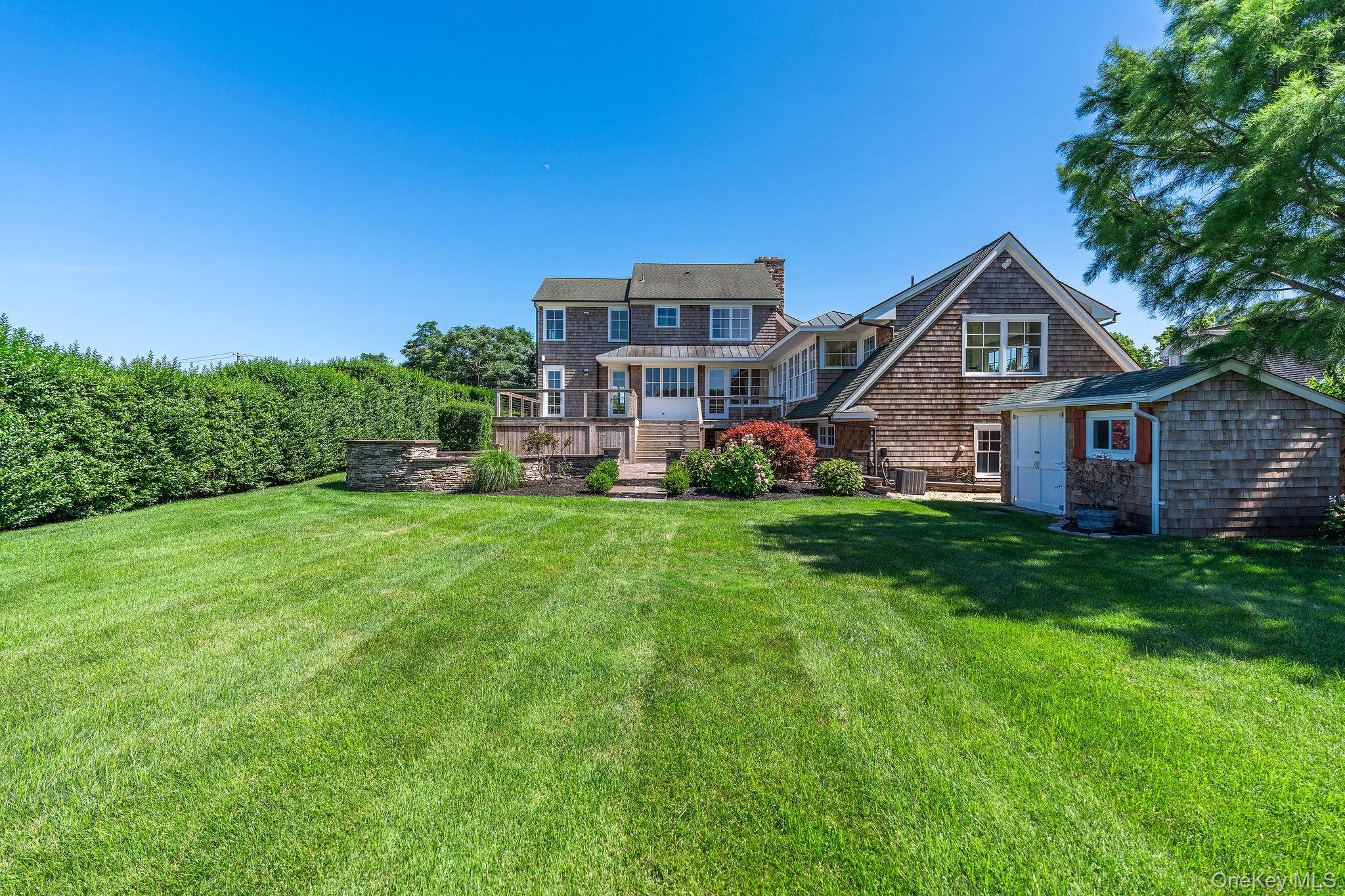 118 Peconic Bay Boulevard – For Sale photo 39