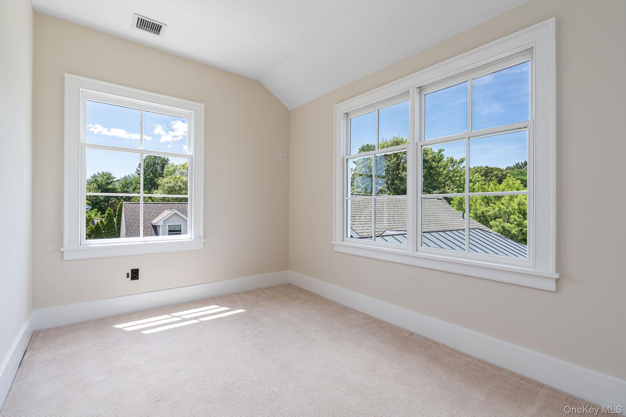 118 Peconic Bay Boulevard – For Sale photo 20