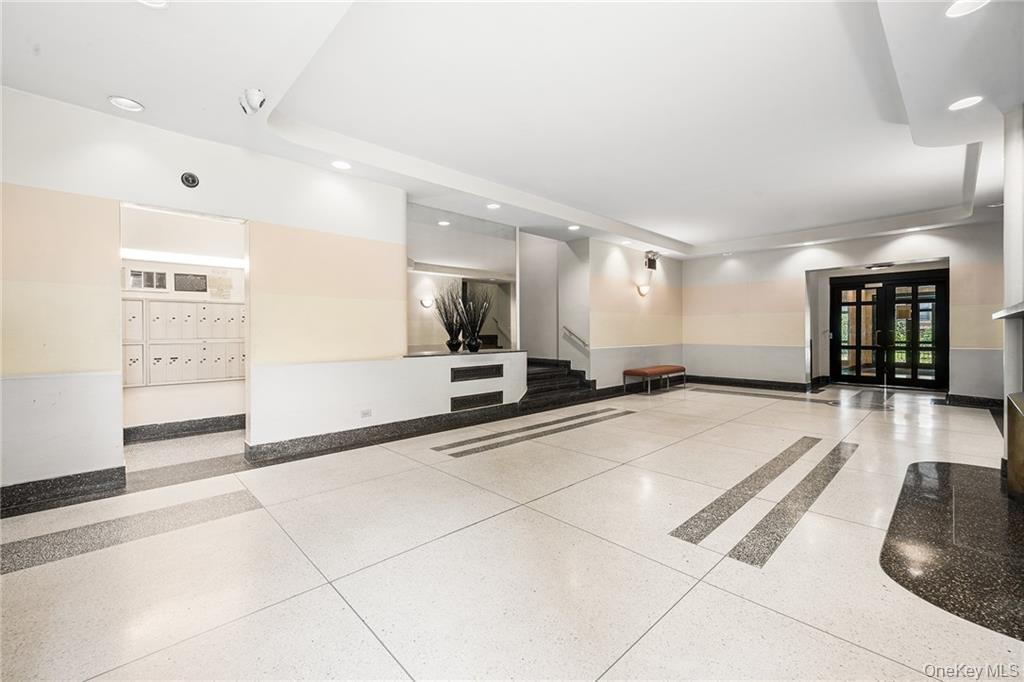 3015 Riverdale Avenue, Unit 5F photo 6