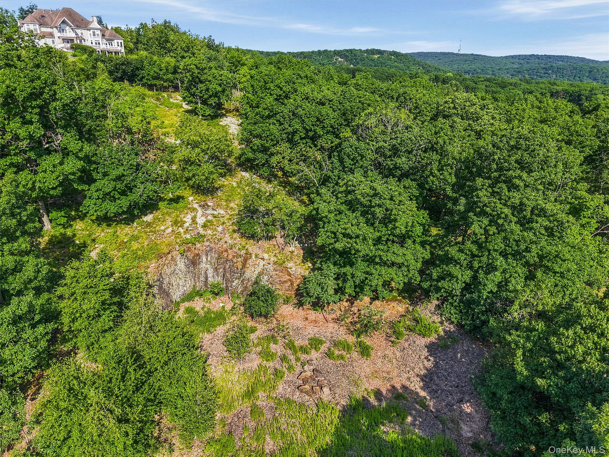 29 High Mountain Road – For Sale photo 17
