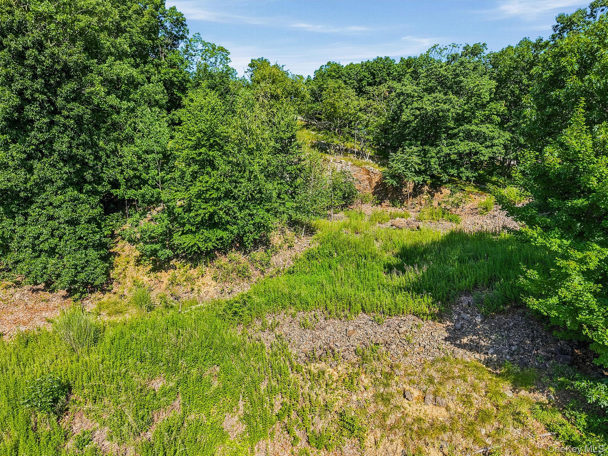 29 High Mountain Road – For Sale photo 18
