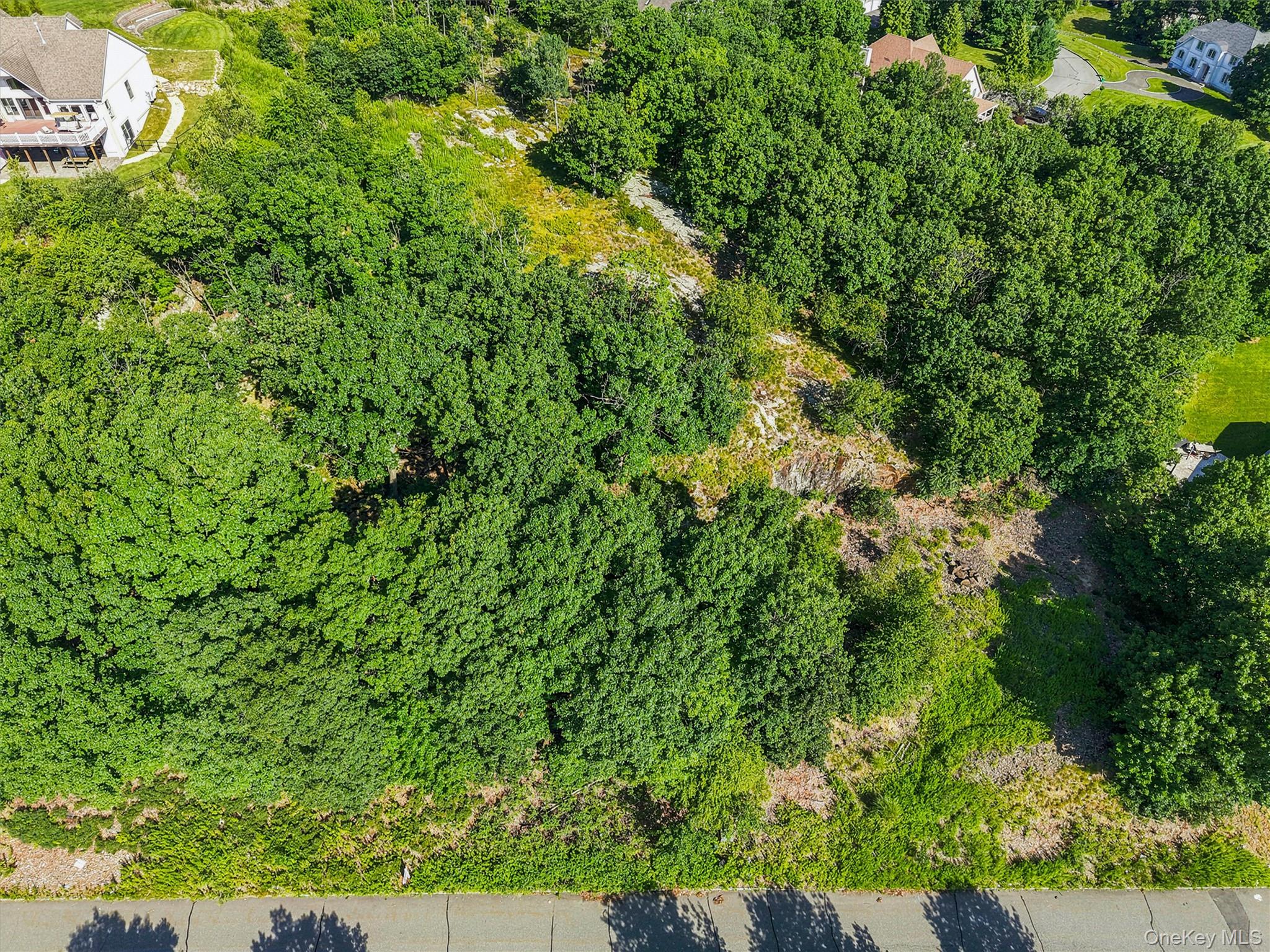 29 High Mountain Road – For Sale photo 13