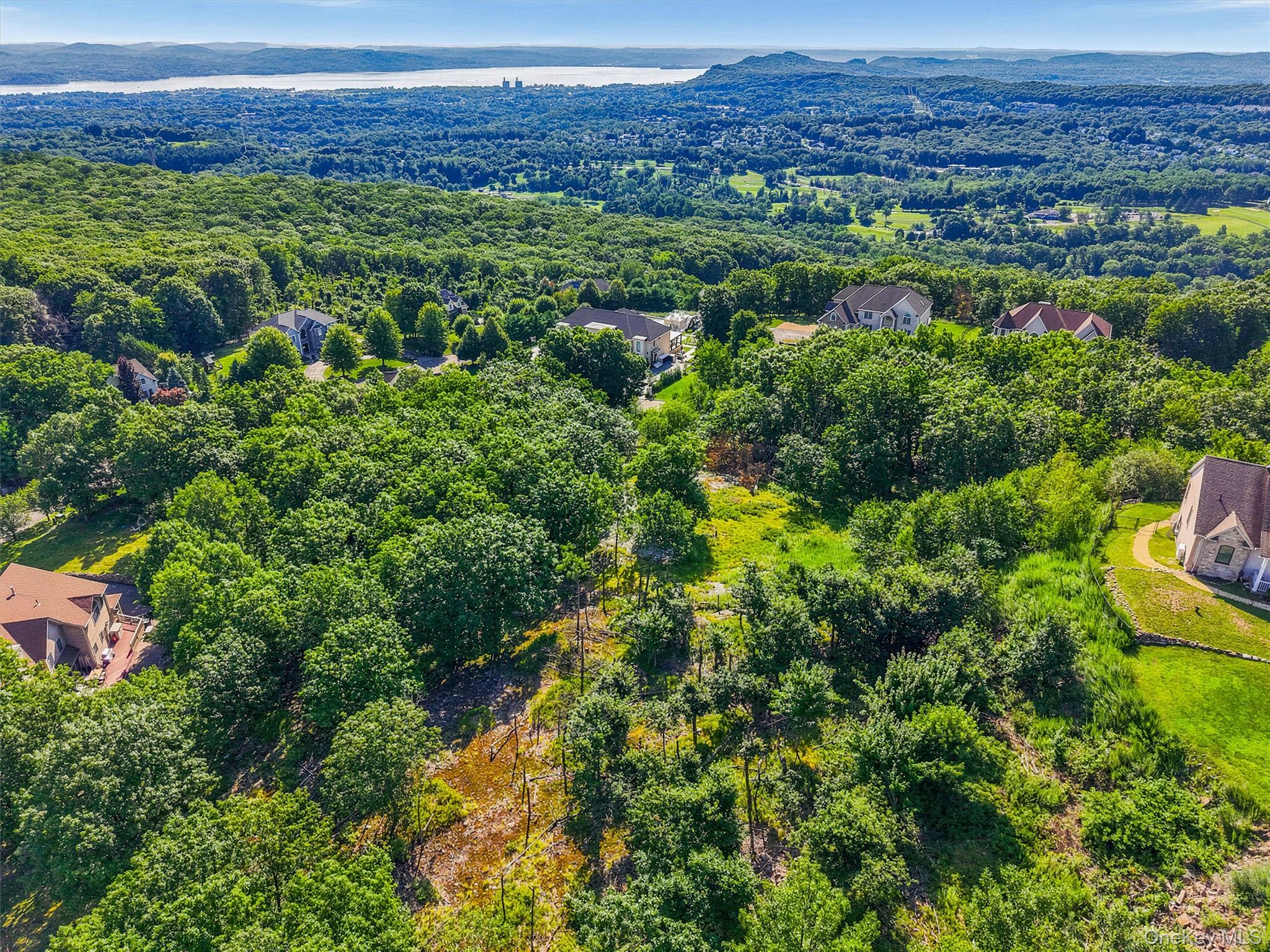 29 High Mountain Road – For Sale photo 5