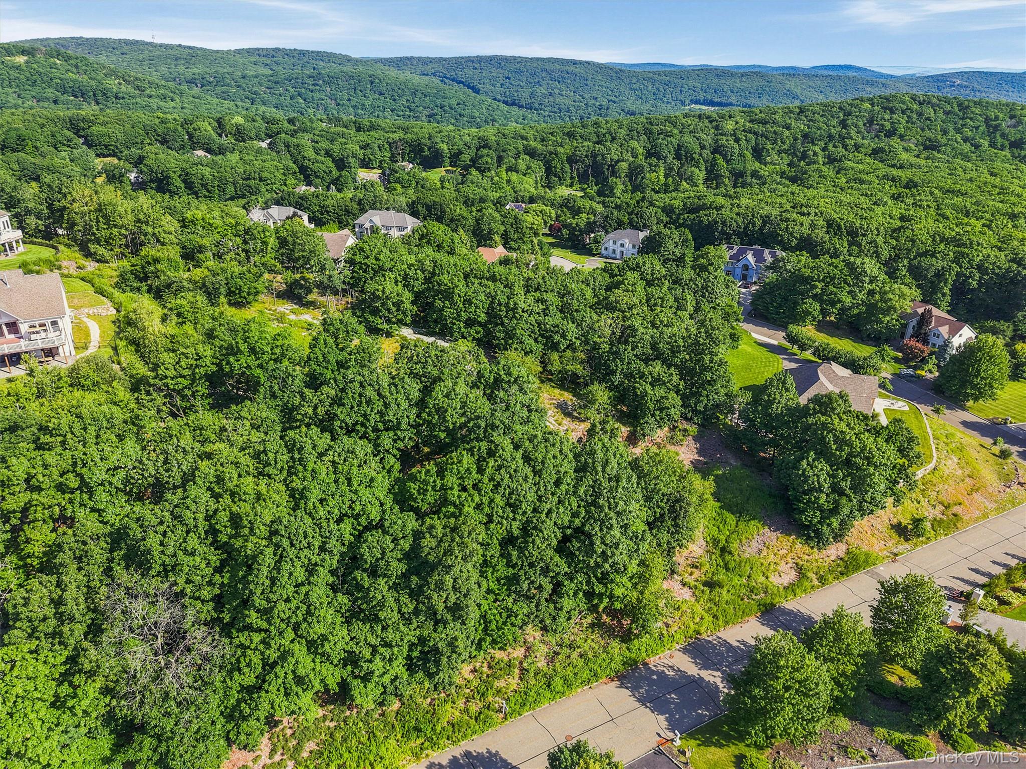 29 High Mountain Road – For Sale photo 9