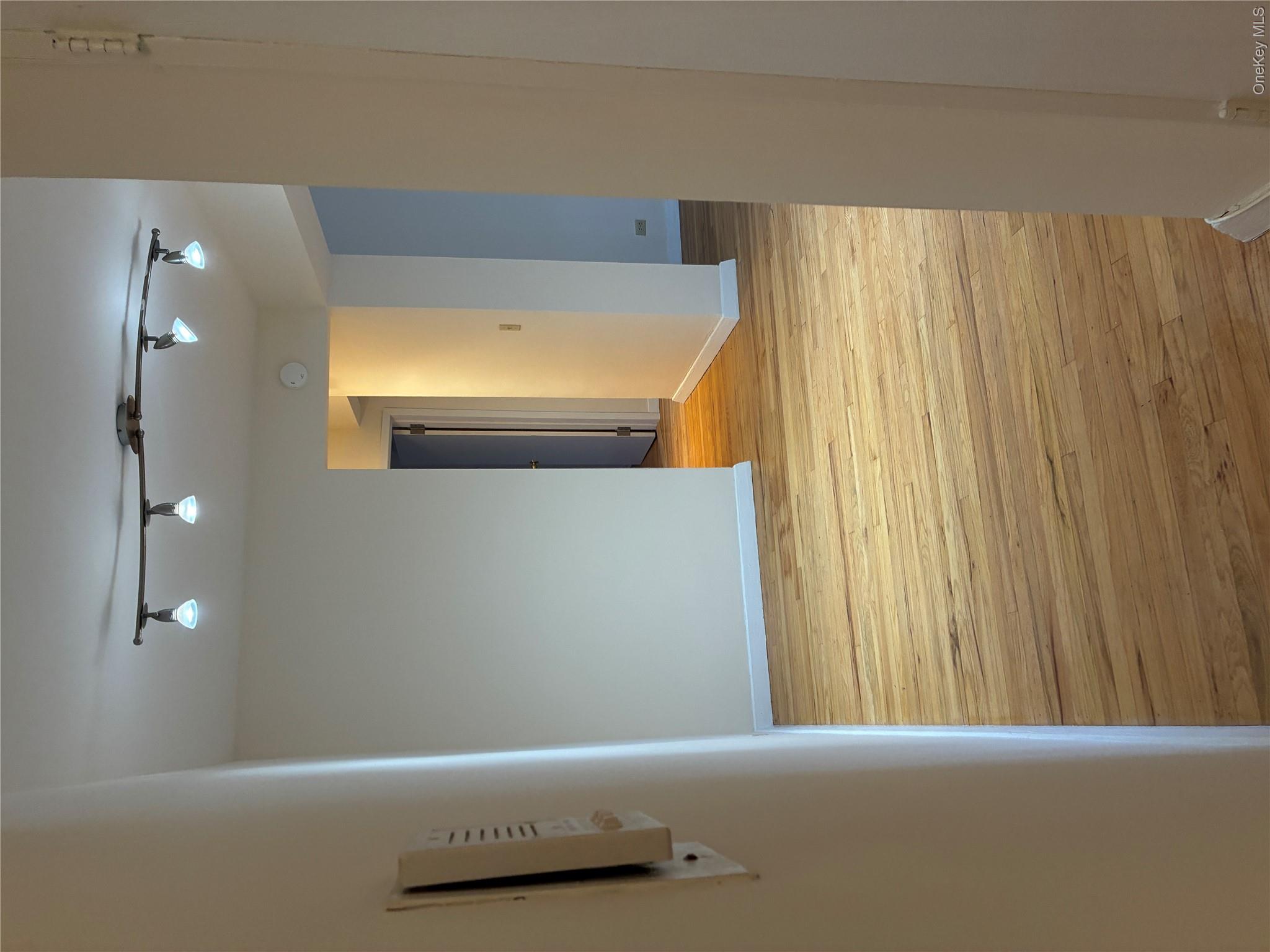 2866 Marion Avenue, Unit 3D photo 5