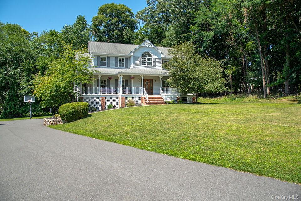 4 Hauser Terrace – For Sale photo 3