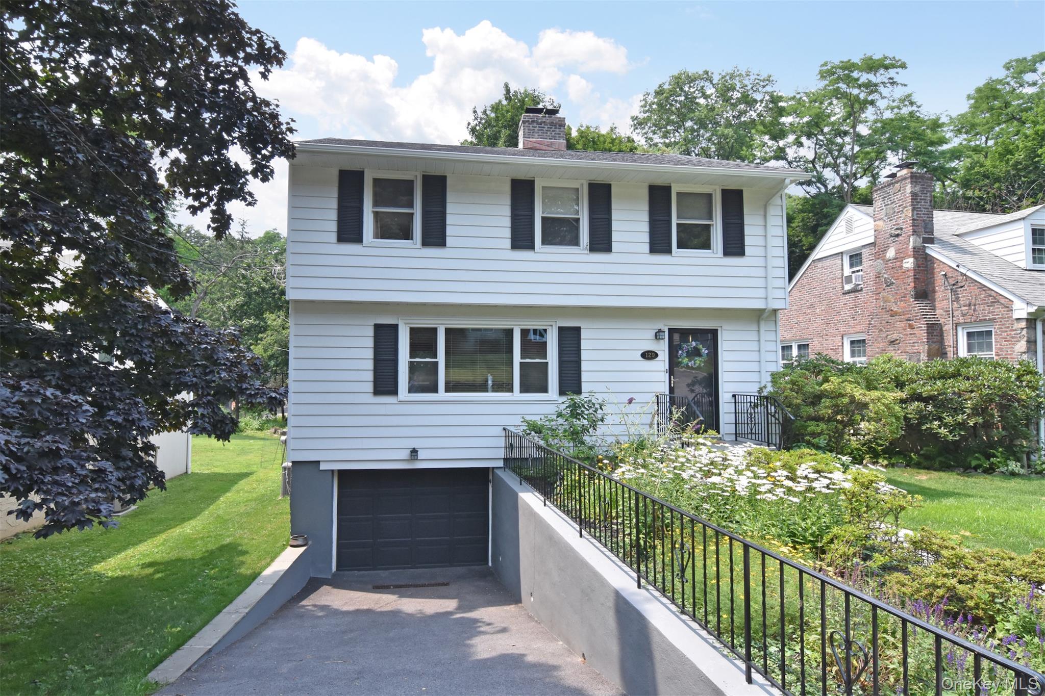 129 Hilldale Road – For Sale photo 4