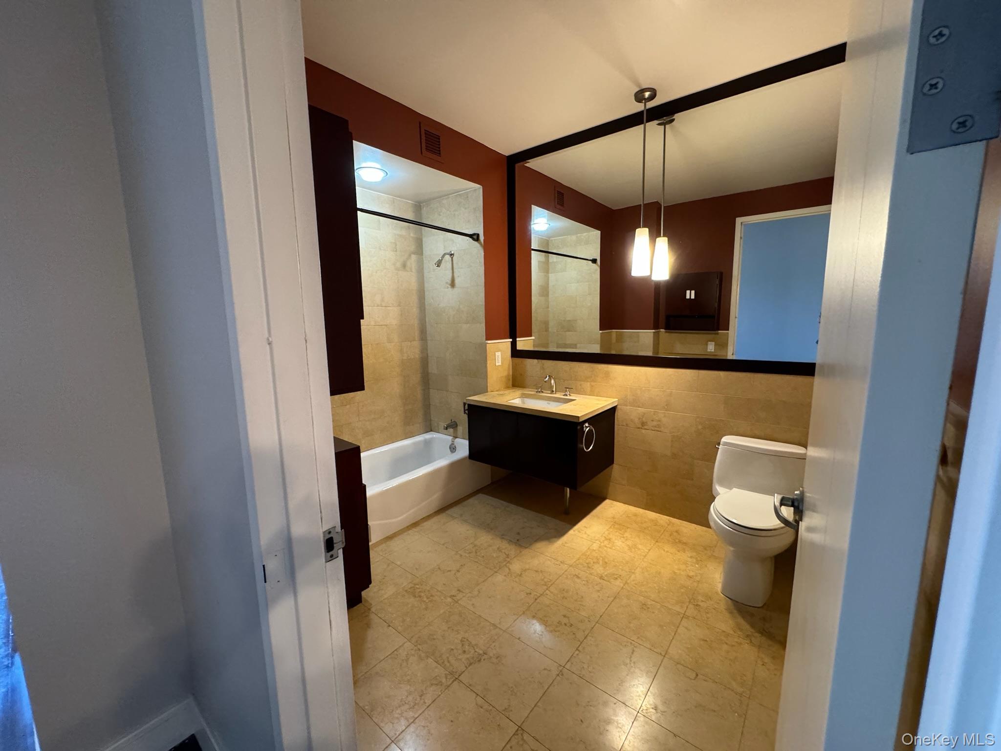 25 Leroy Place, Unit 405 photo 7