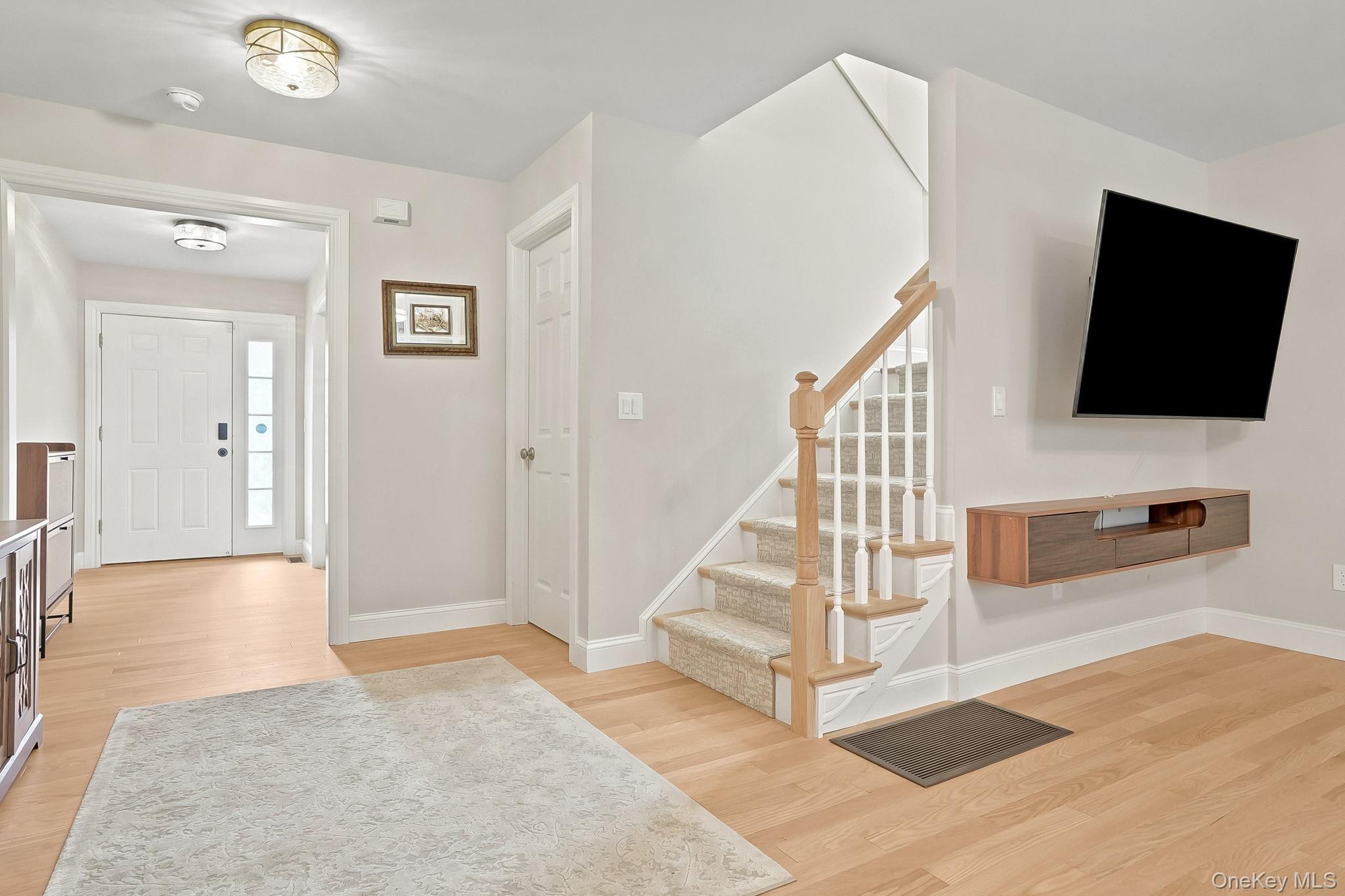 24 Whittier Boulevard – For Sale photo 5