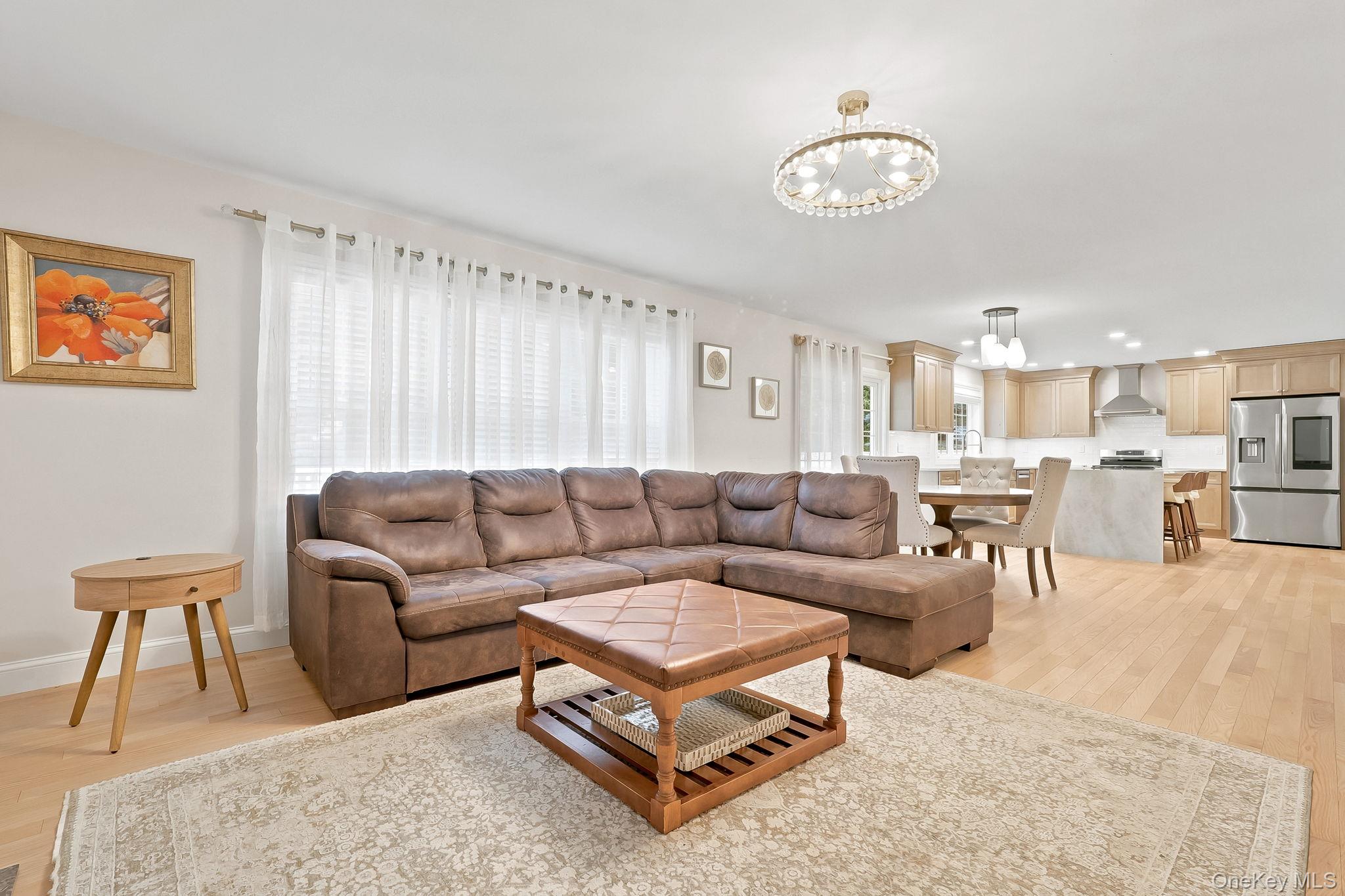 24 Whittier Boulevard – For Sale photo 8