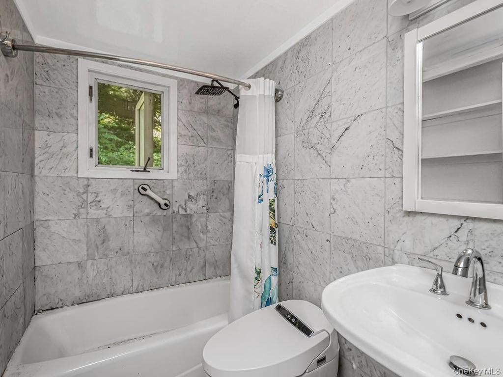 29 S Washington Avenue – For Sale photo 9