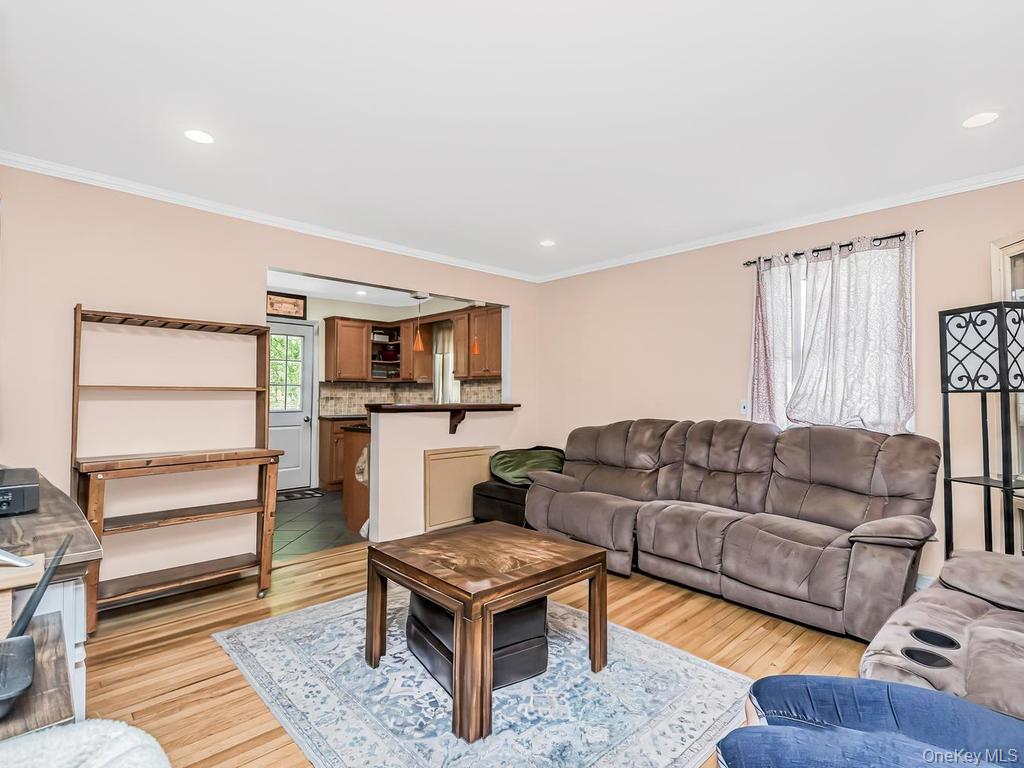 29 S Washington Avenue – For Sale photo 2