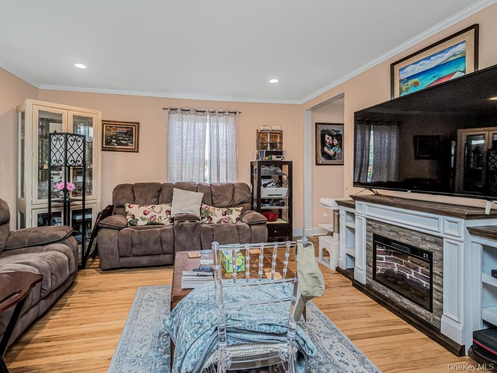 29 S Washington Avenue – For Sale photo 3