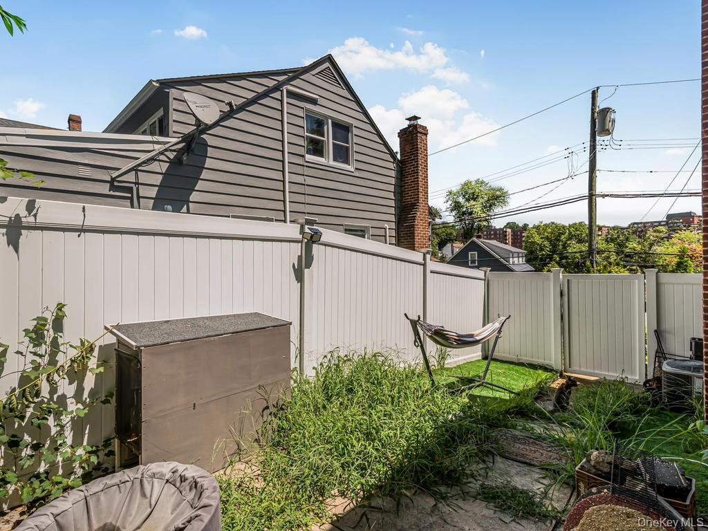 29 S Washington Avenue – For Sale photo 16