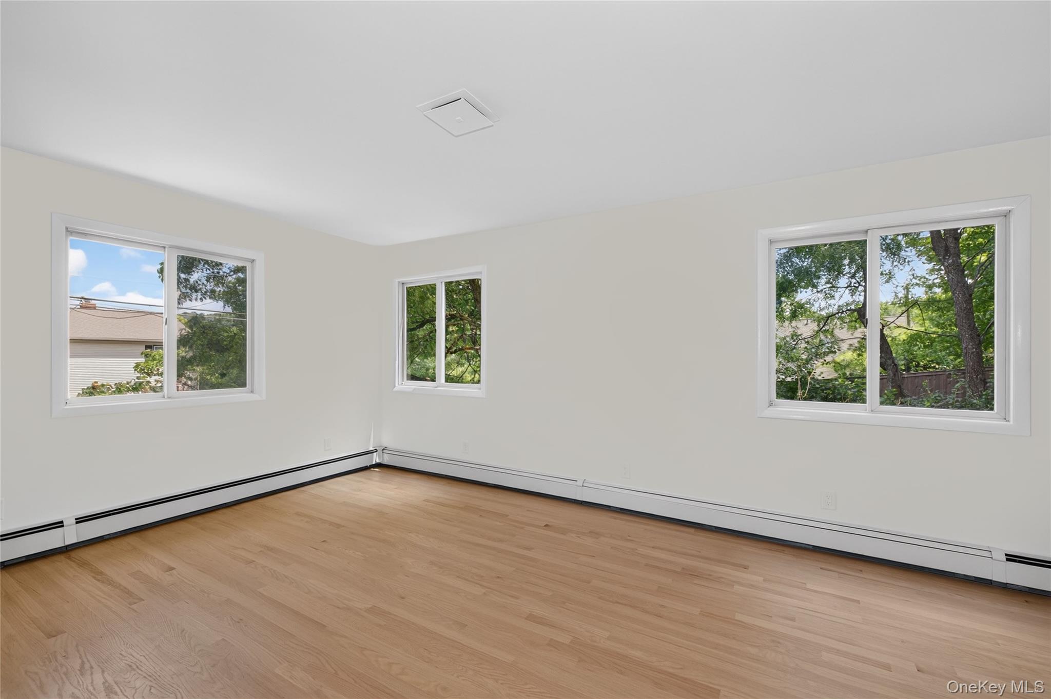 64 Bradley Street – For Sale photo 5