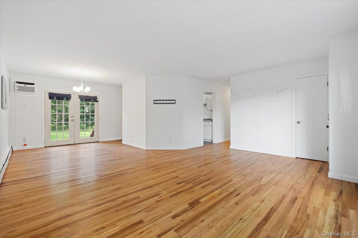 39 N Farm Drive – For Sale photo 13