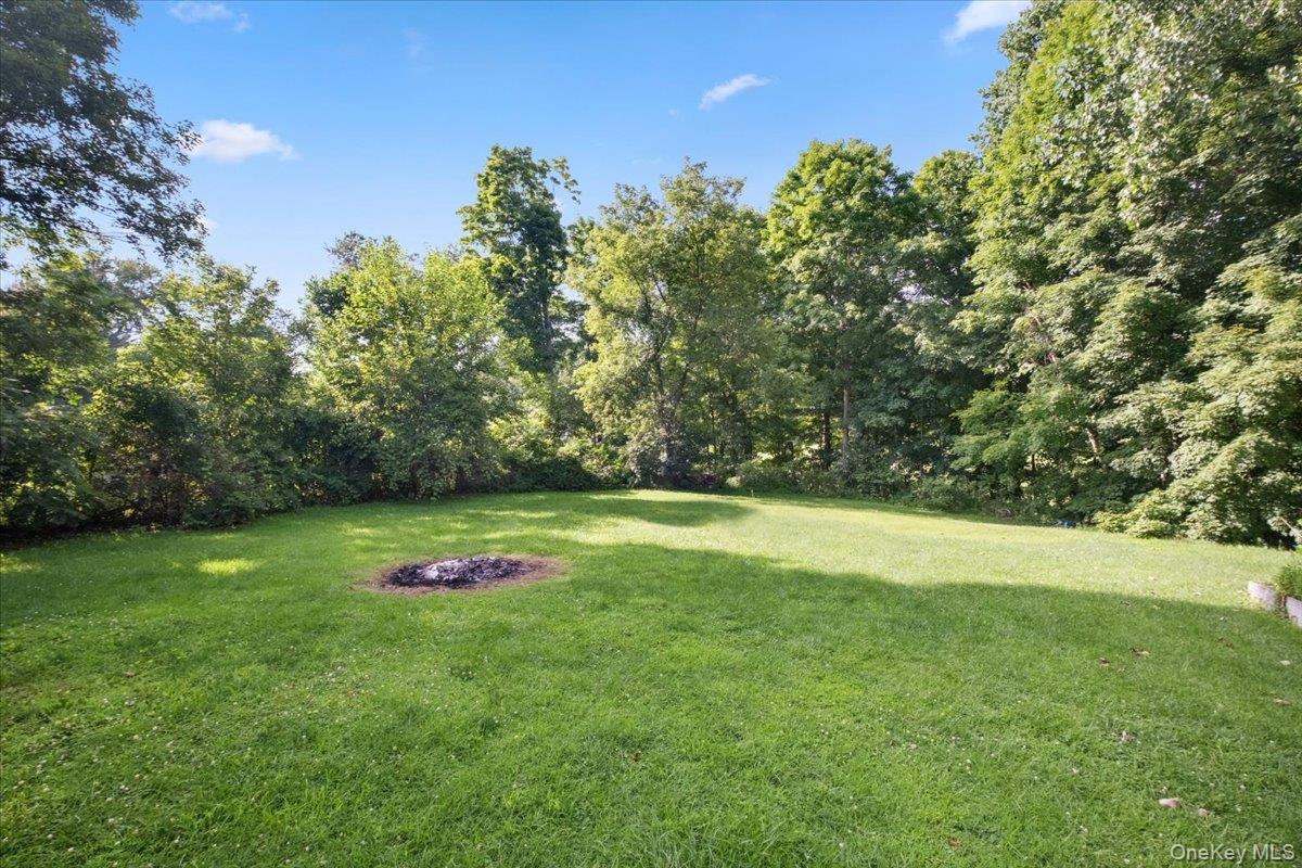 39 N Farm Drive – For Sale photo 5