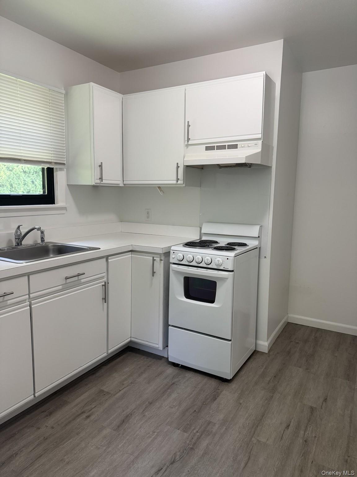 27 Stuart Drive – For Rent photo 15
