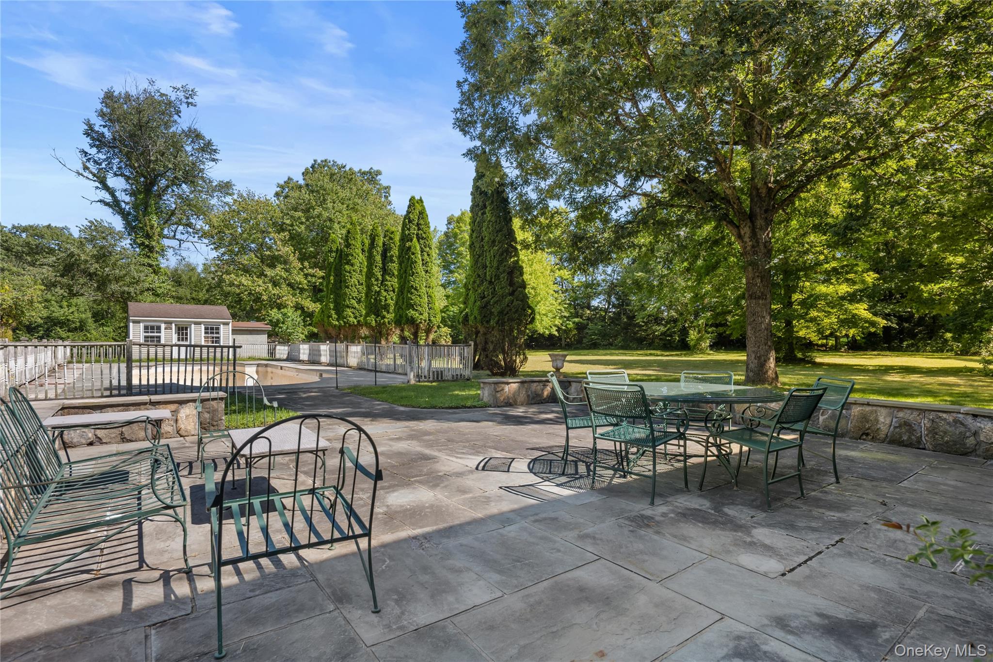 202 McManus Road N – For Sale photo 12