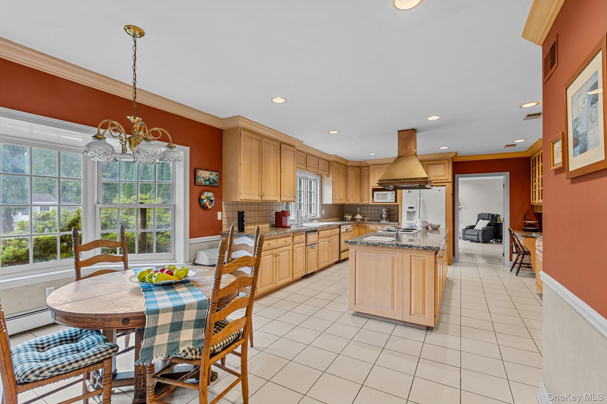 202 McManus Road N – For Sale photo 16