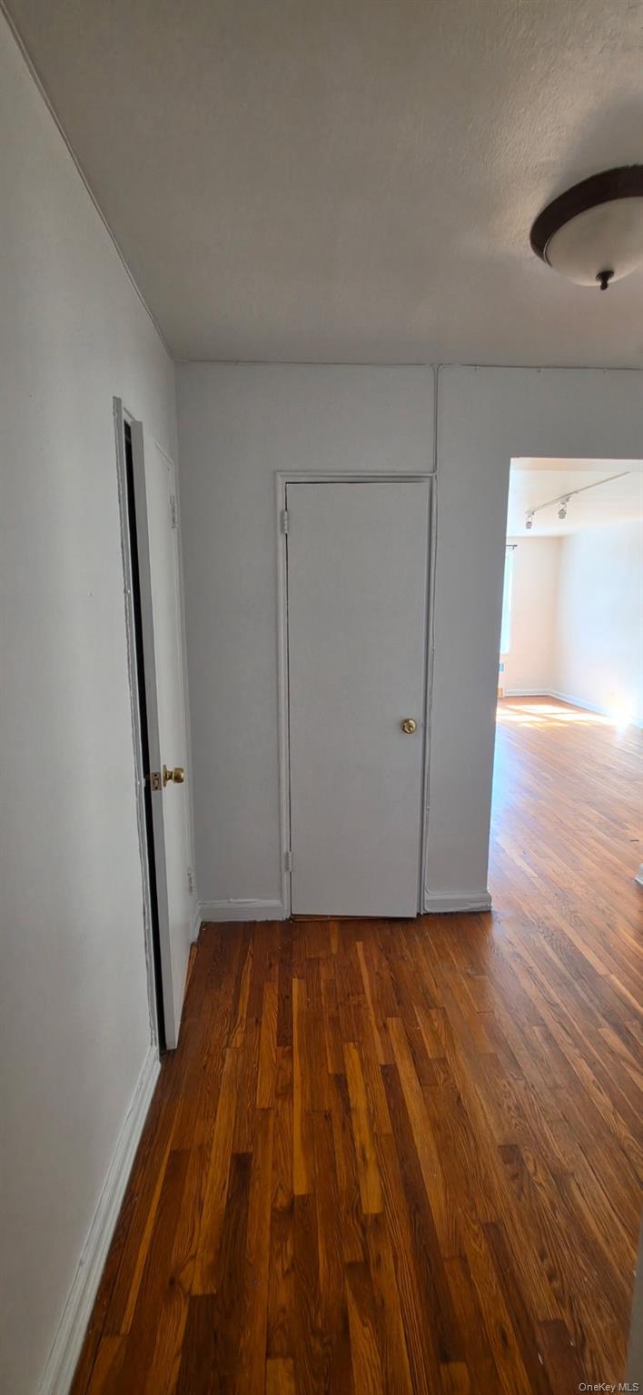 143-25 84th Drive, Unit 2E photo 6