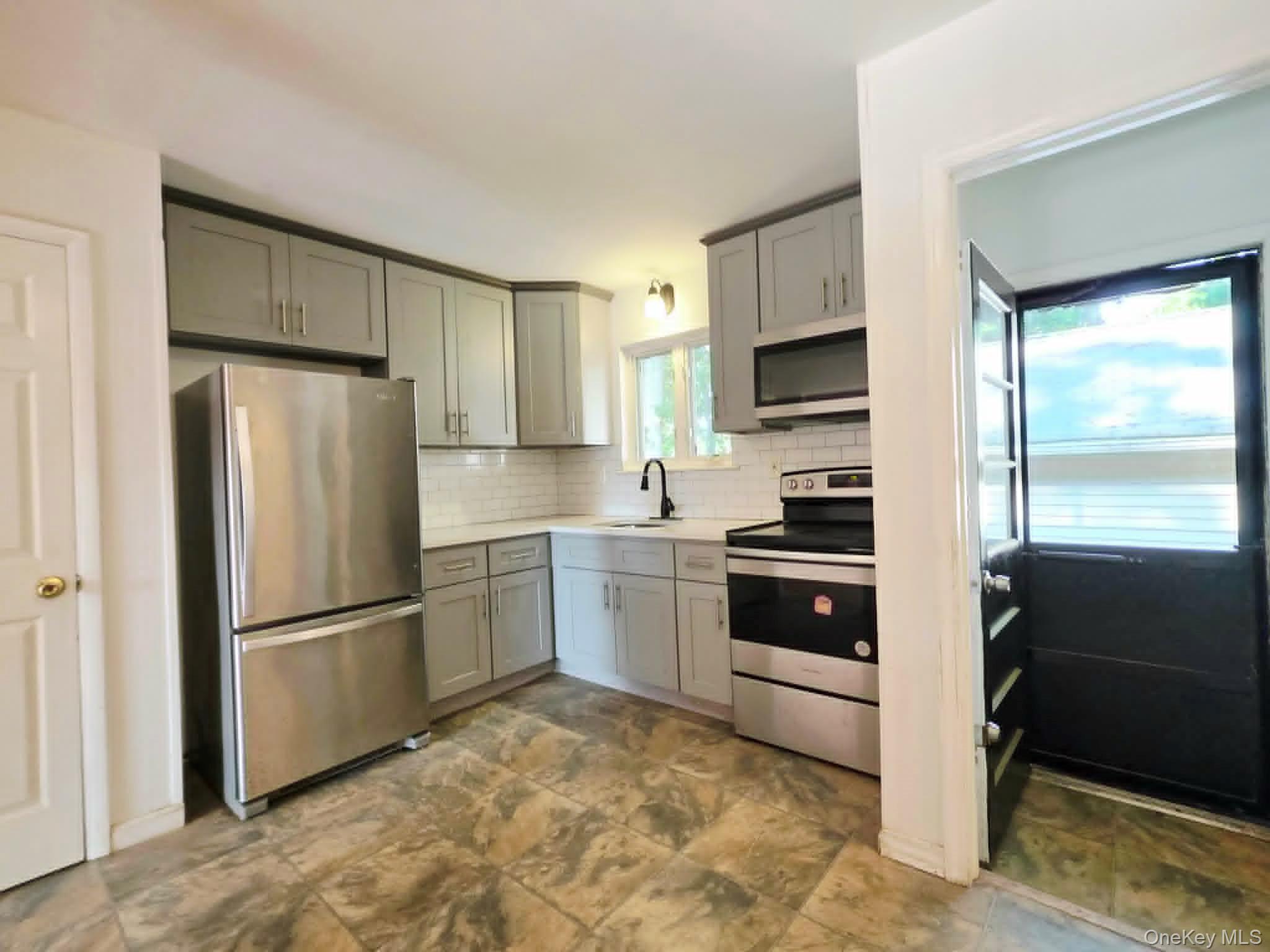 149 Moriches Avenue – For Sale photo 8