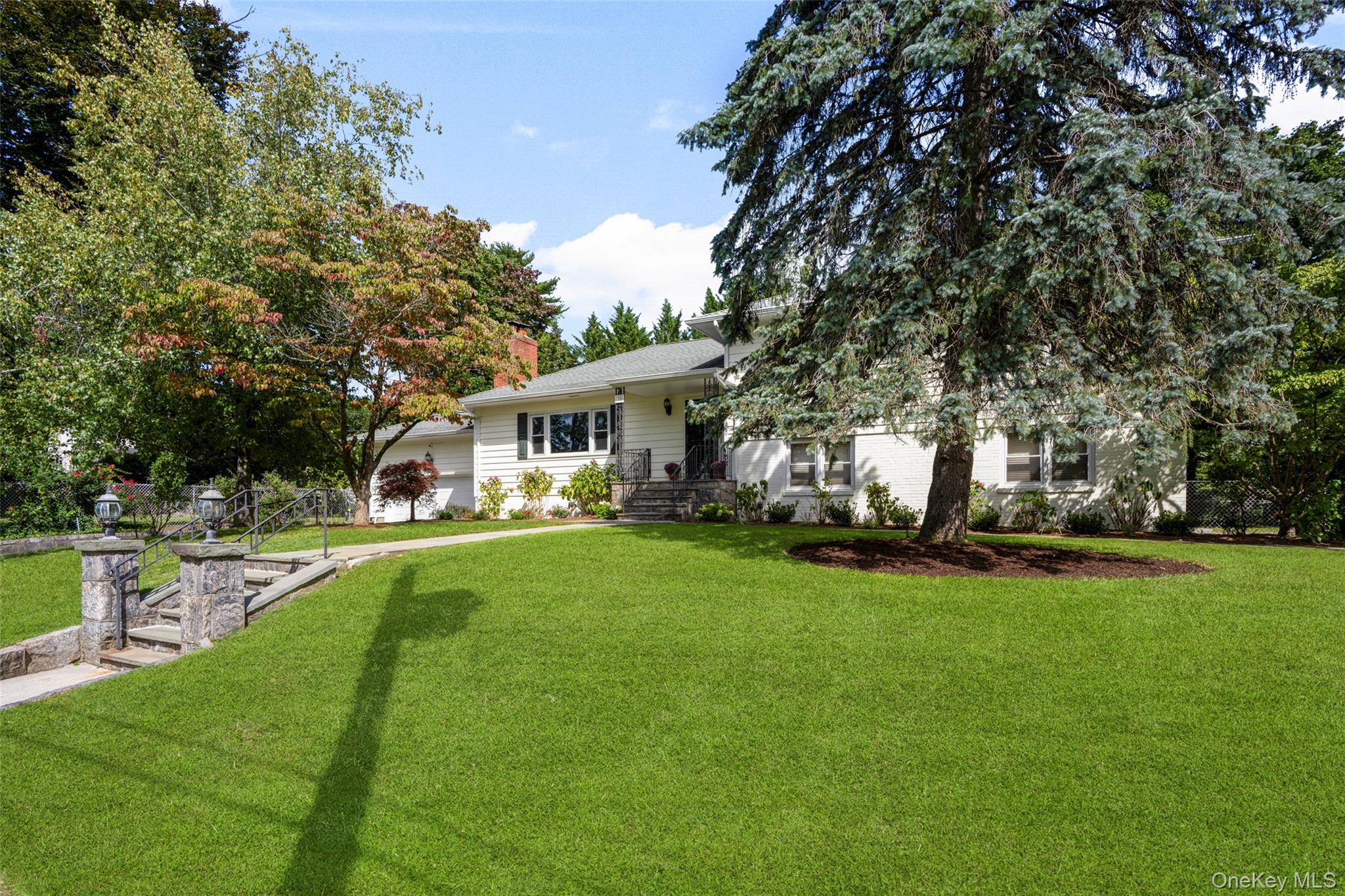 30 Antler Place – For Sale photo 11