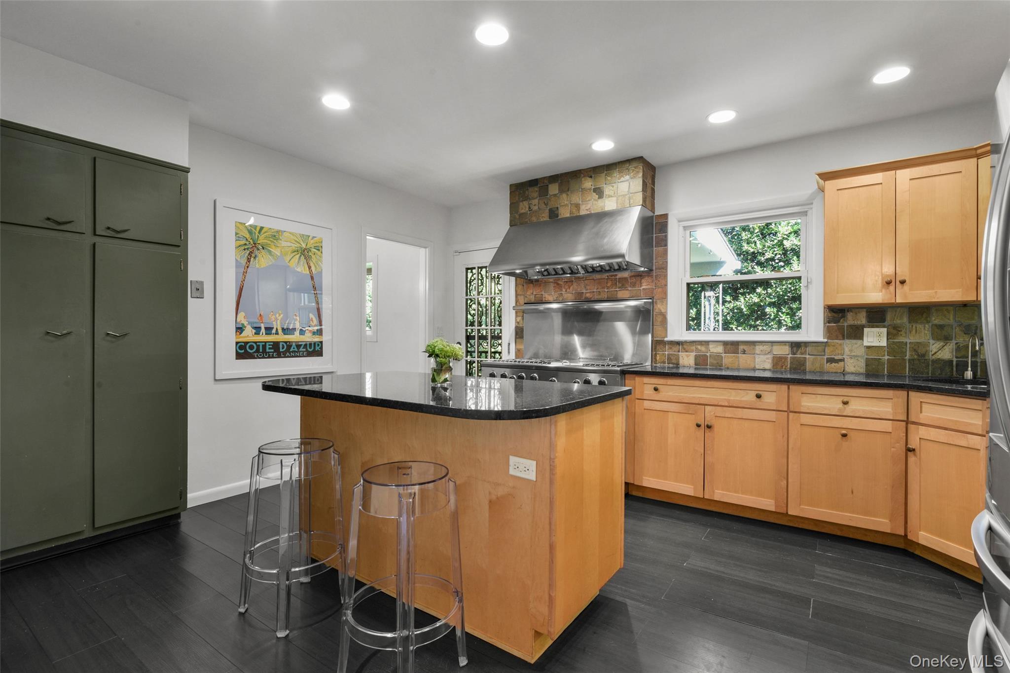 30 Antler Place – For Sale photo 5