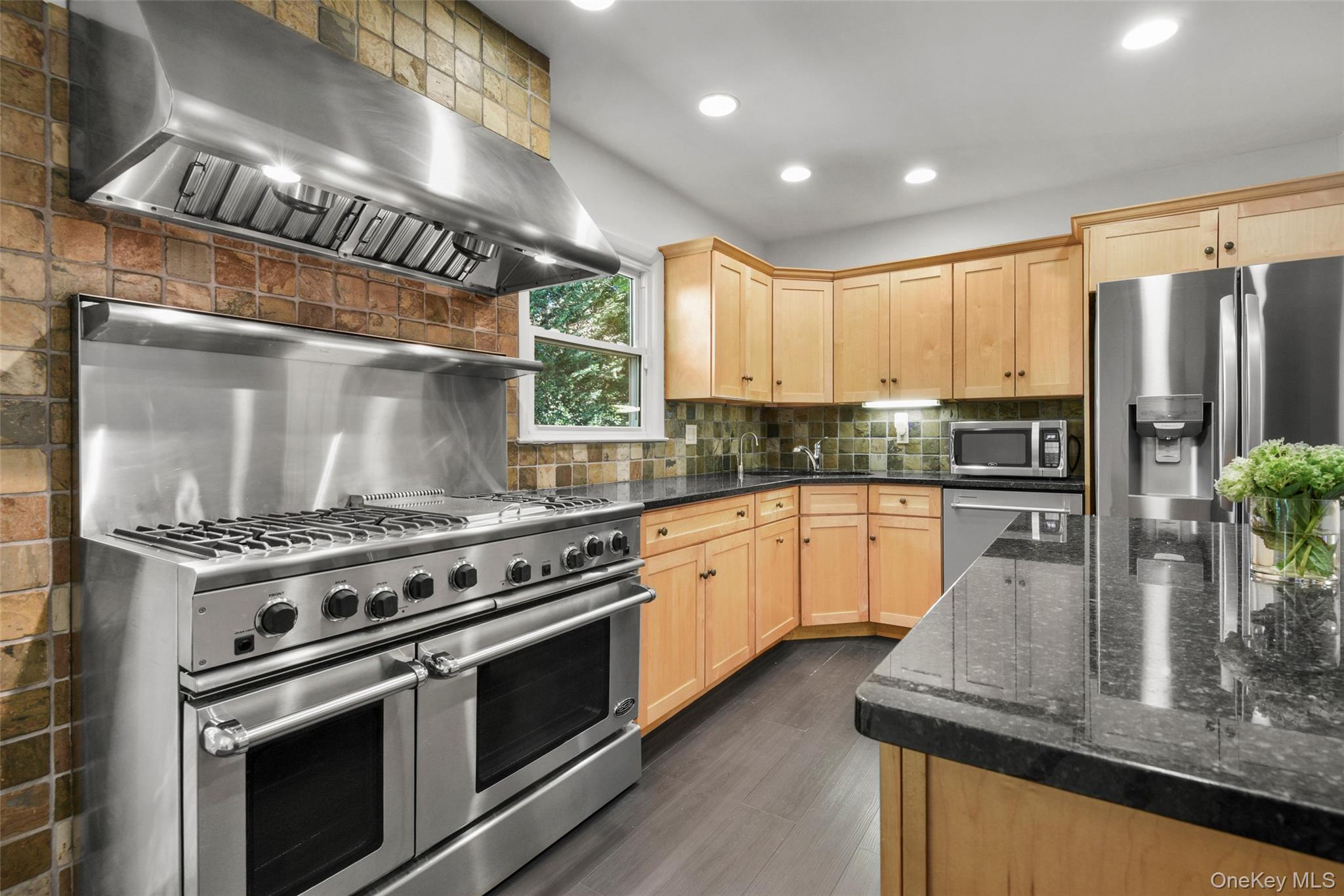 30 Antler Place – For Sale photo 10