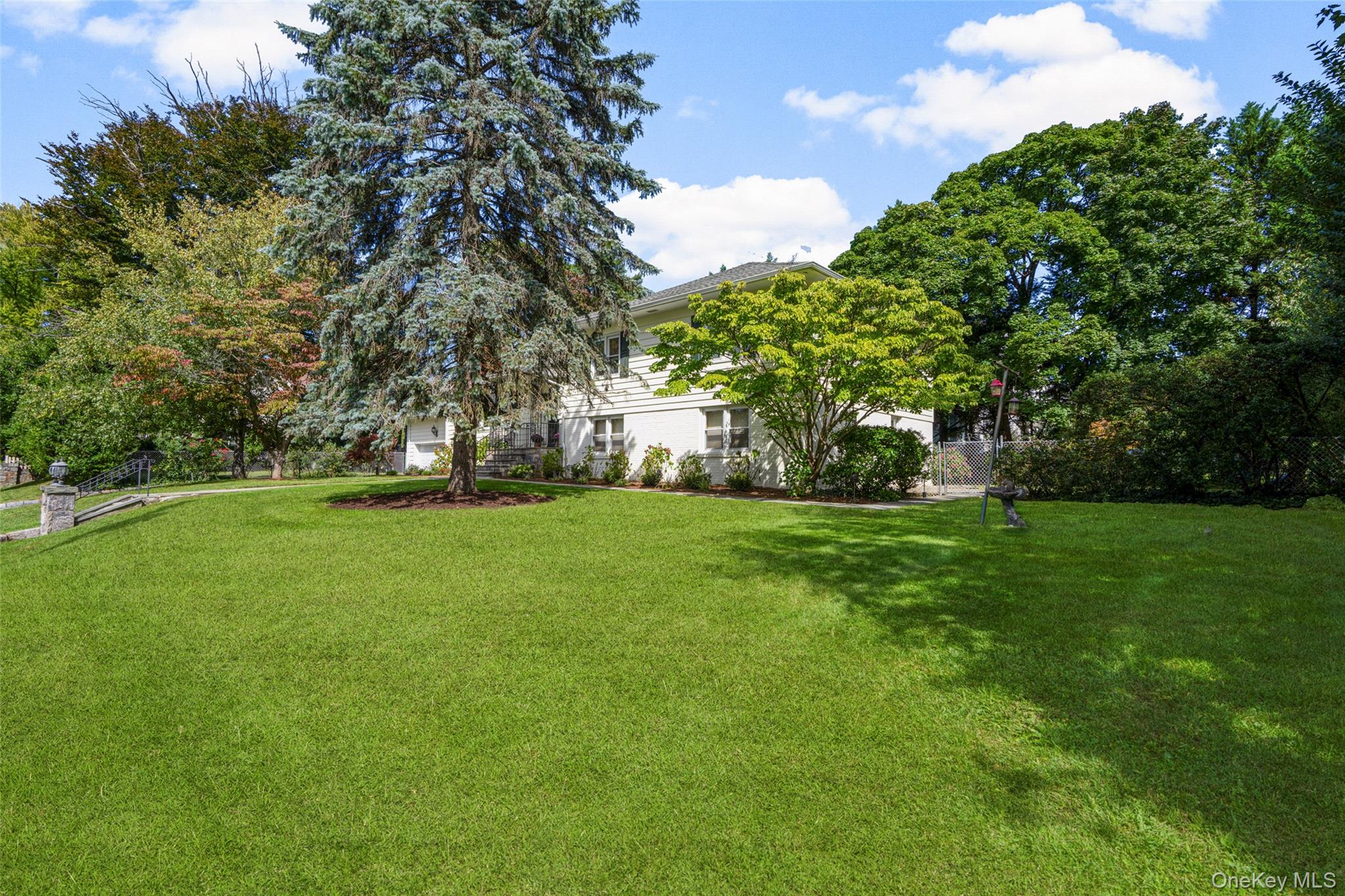 30 Antler Place – For Sale photo 13