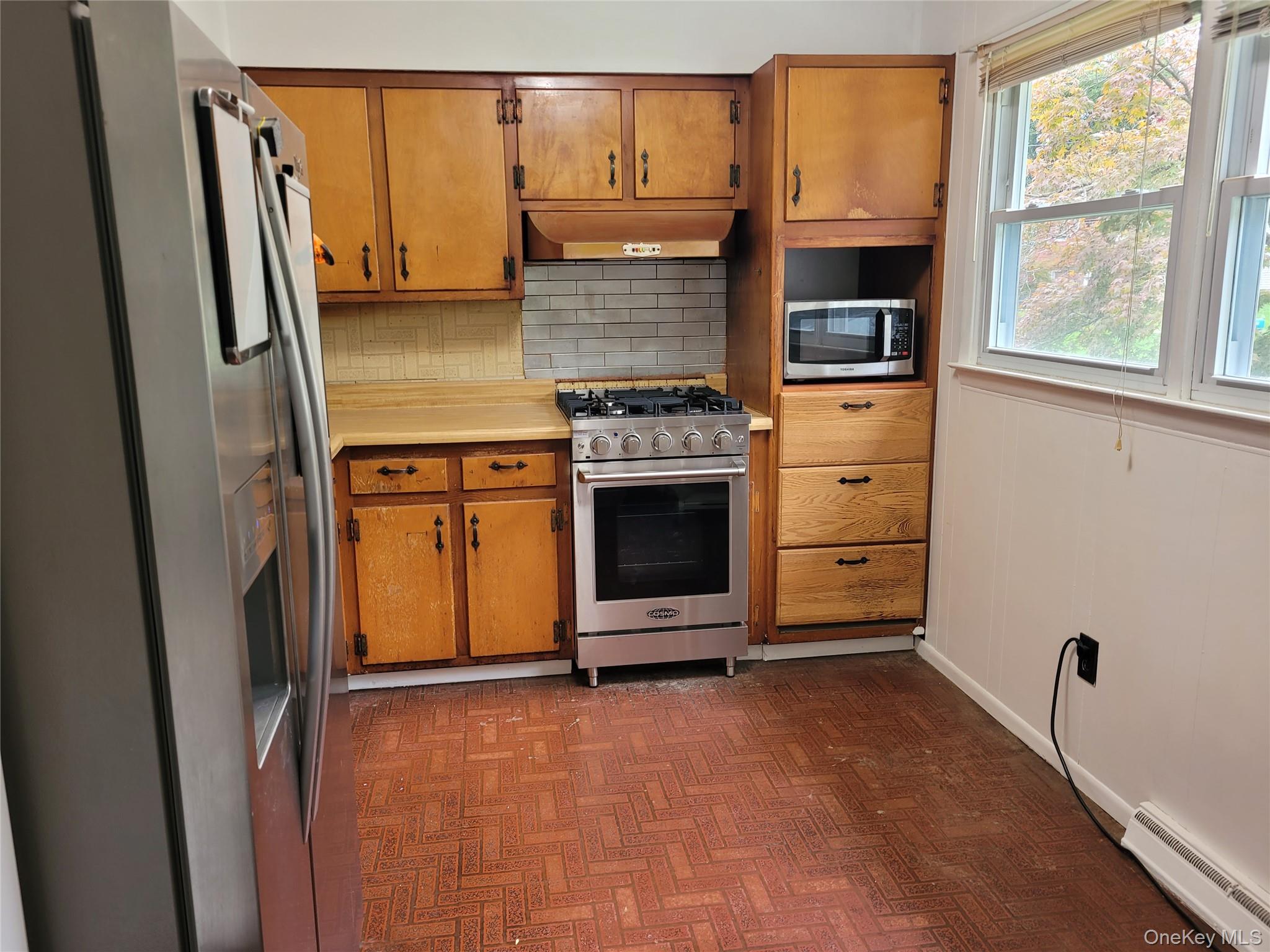 66 Phillips Street – For Rent photo 2