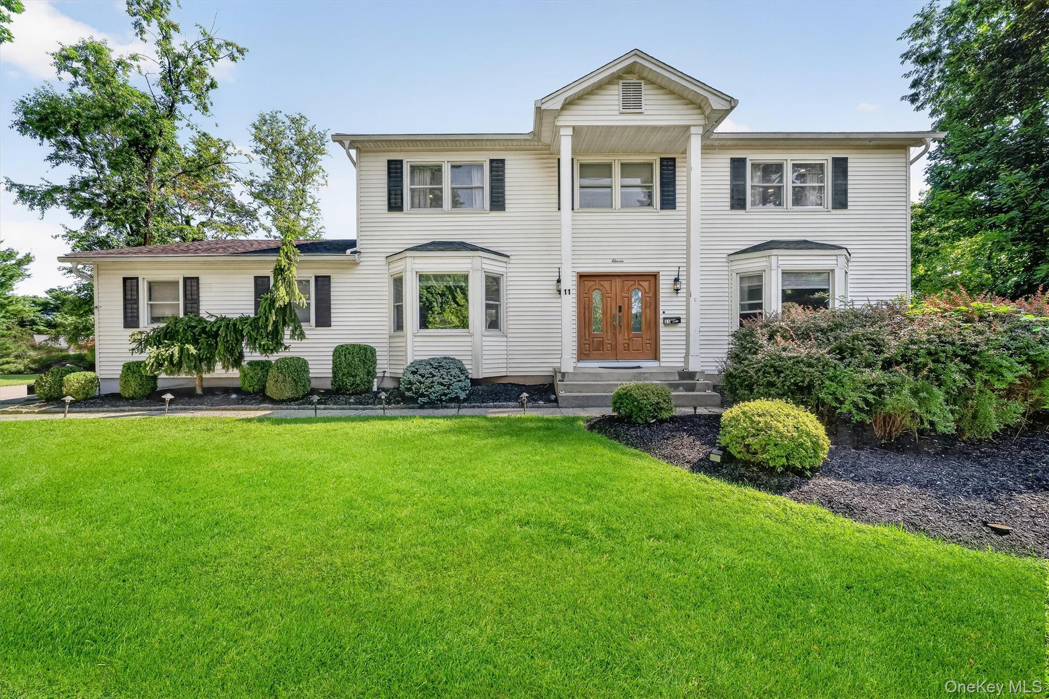 11 Allison Circle – For Sale