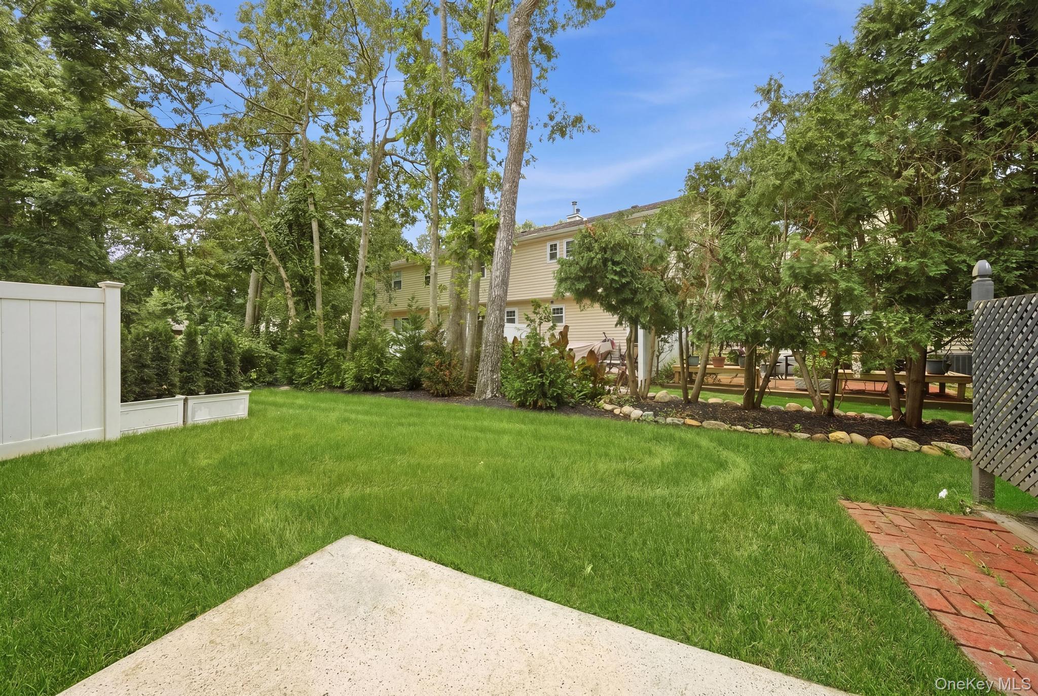 30 Jefferson – For Sale photo 16