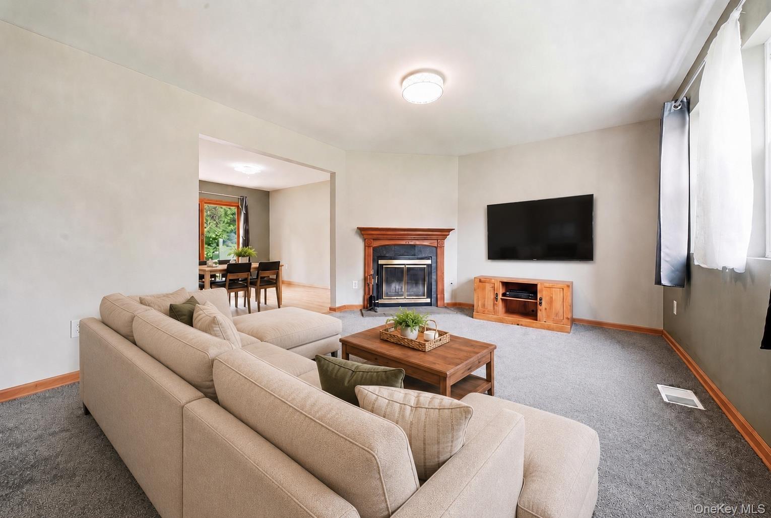 30 Jefferson – For Sale photo 4