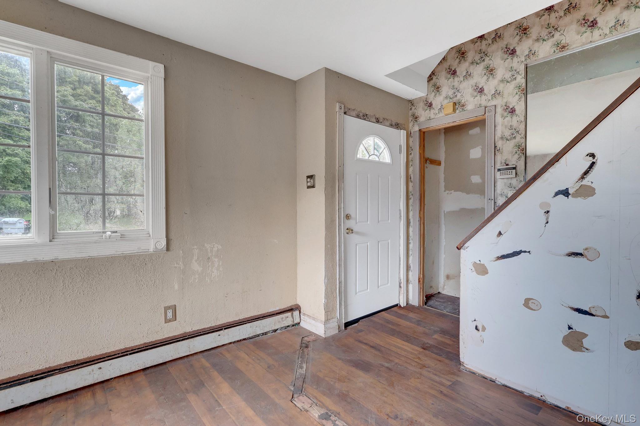 34 Thorburn Avenue – For Sale photo 3