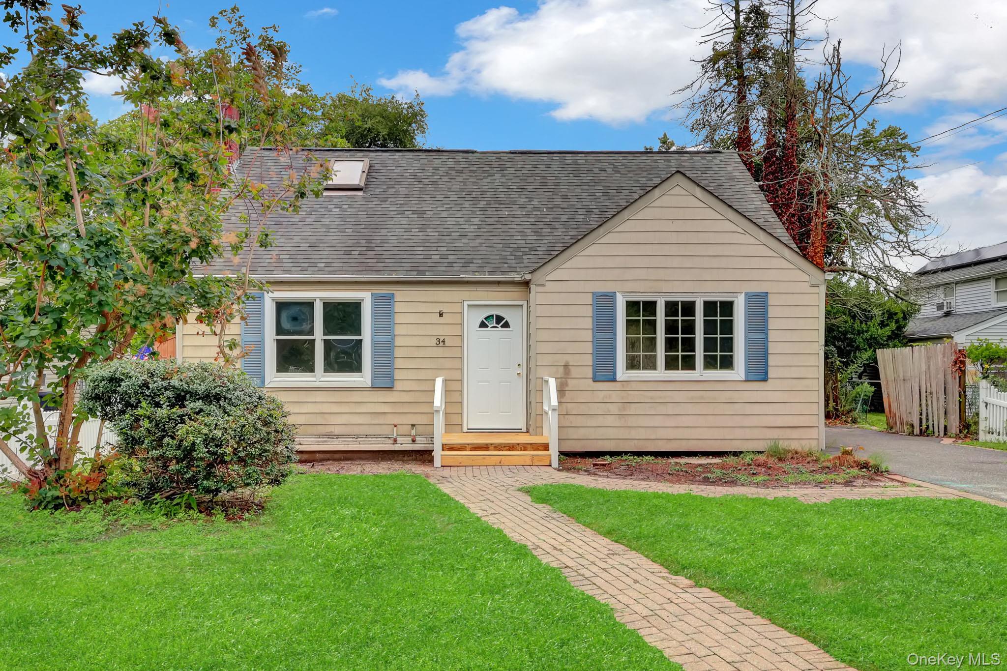 34 Thorburn Avenue – For Sale