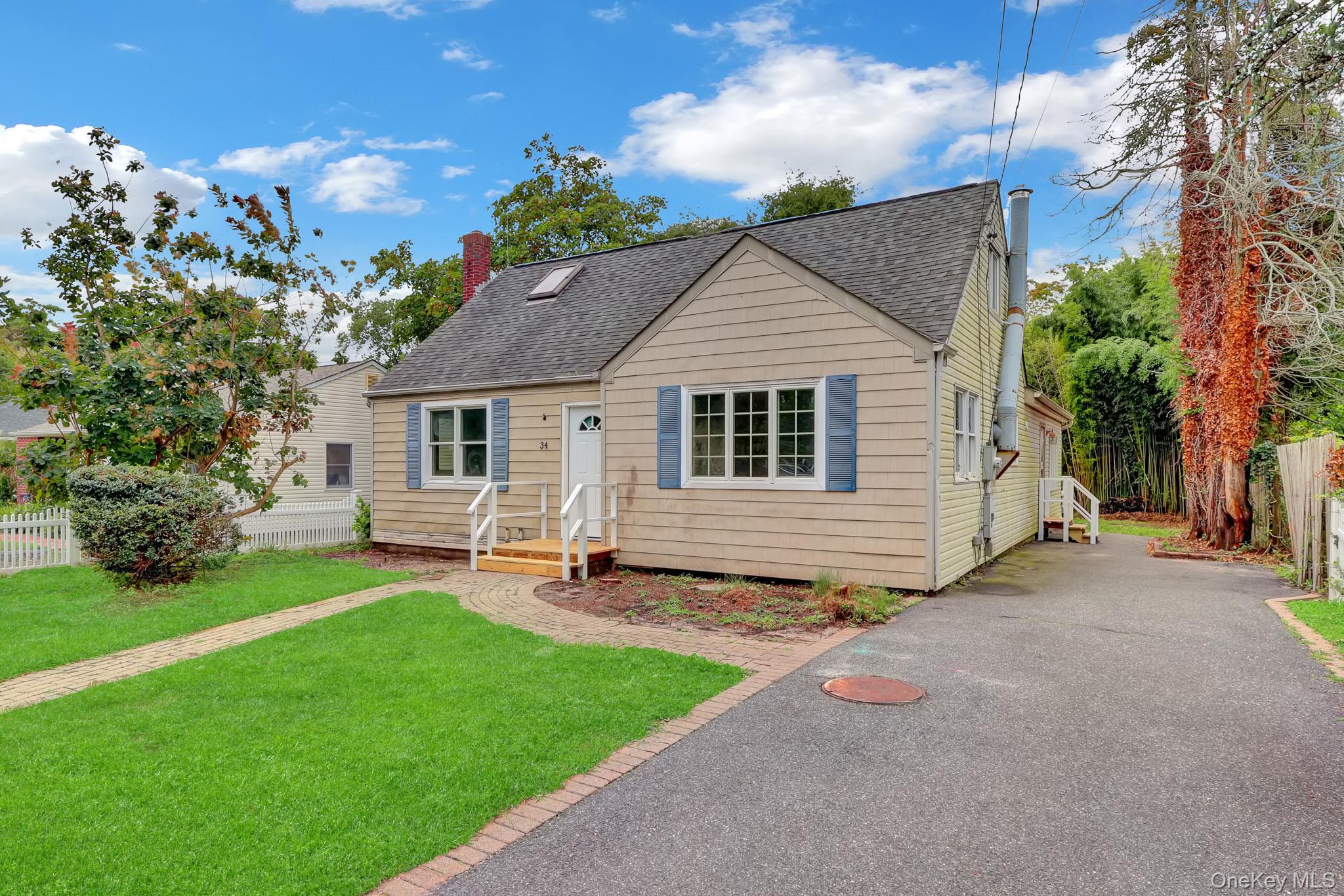 34 Thorburn Avenue – For Sale photo 2