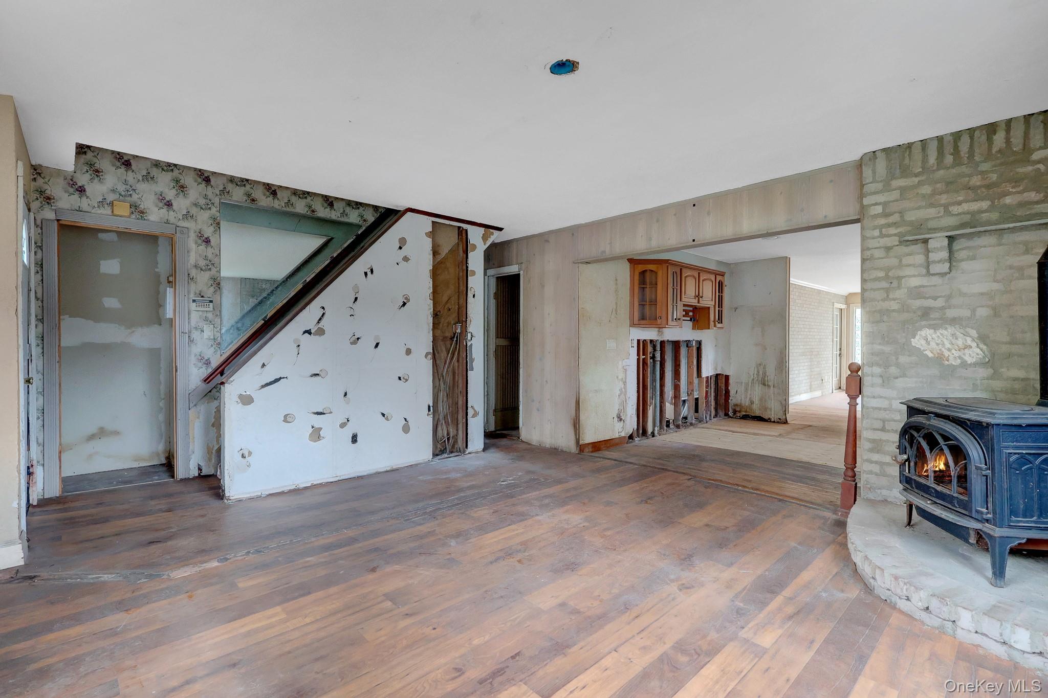 34 Thorburn Avenue – For Sale photo 5