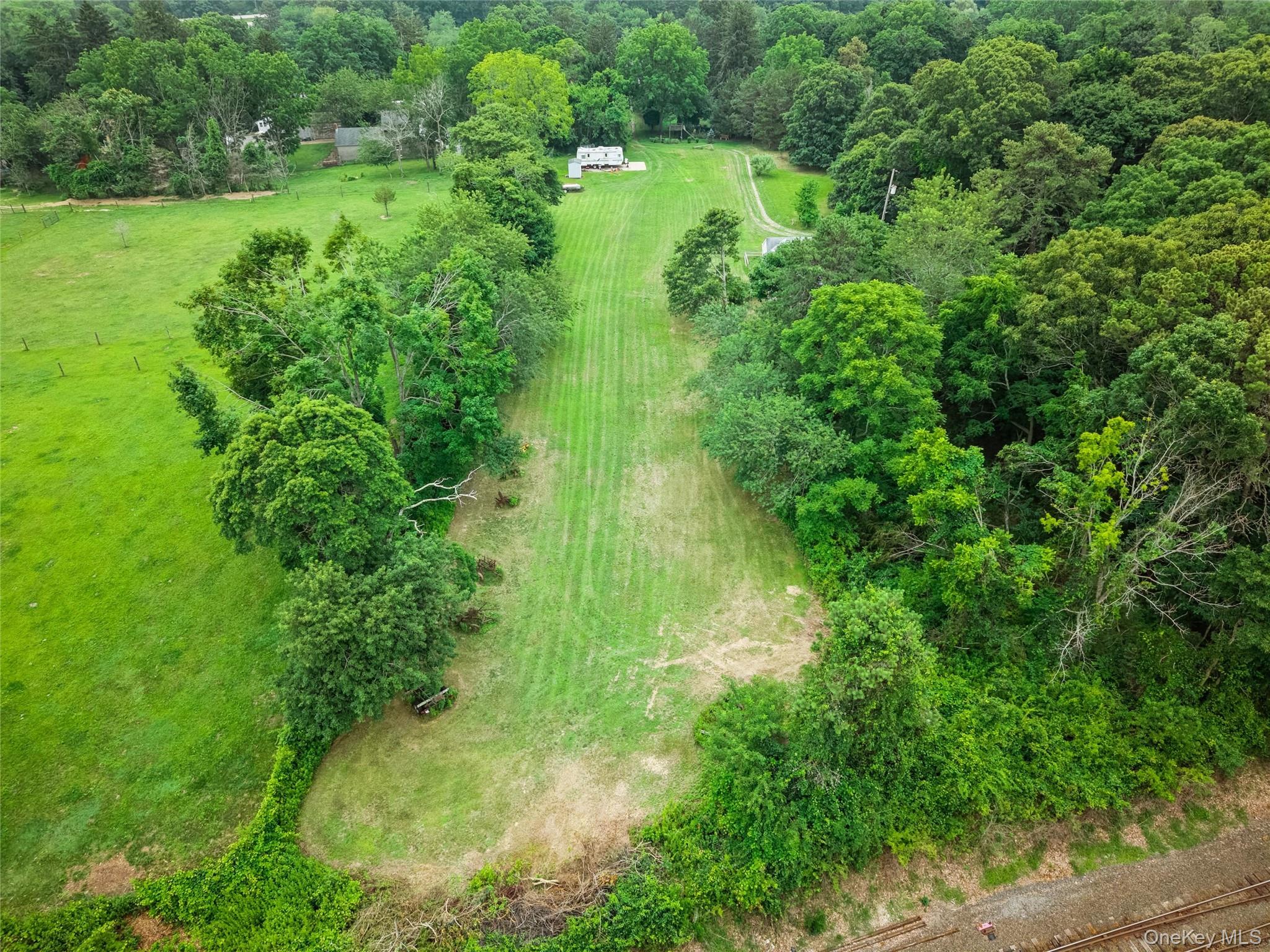 River Road – For Sale photo 10