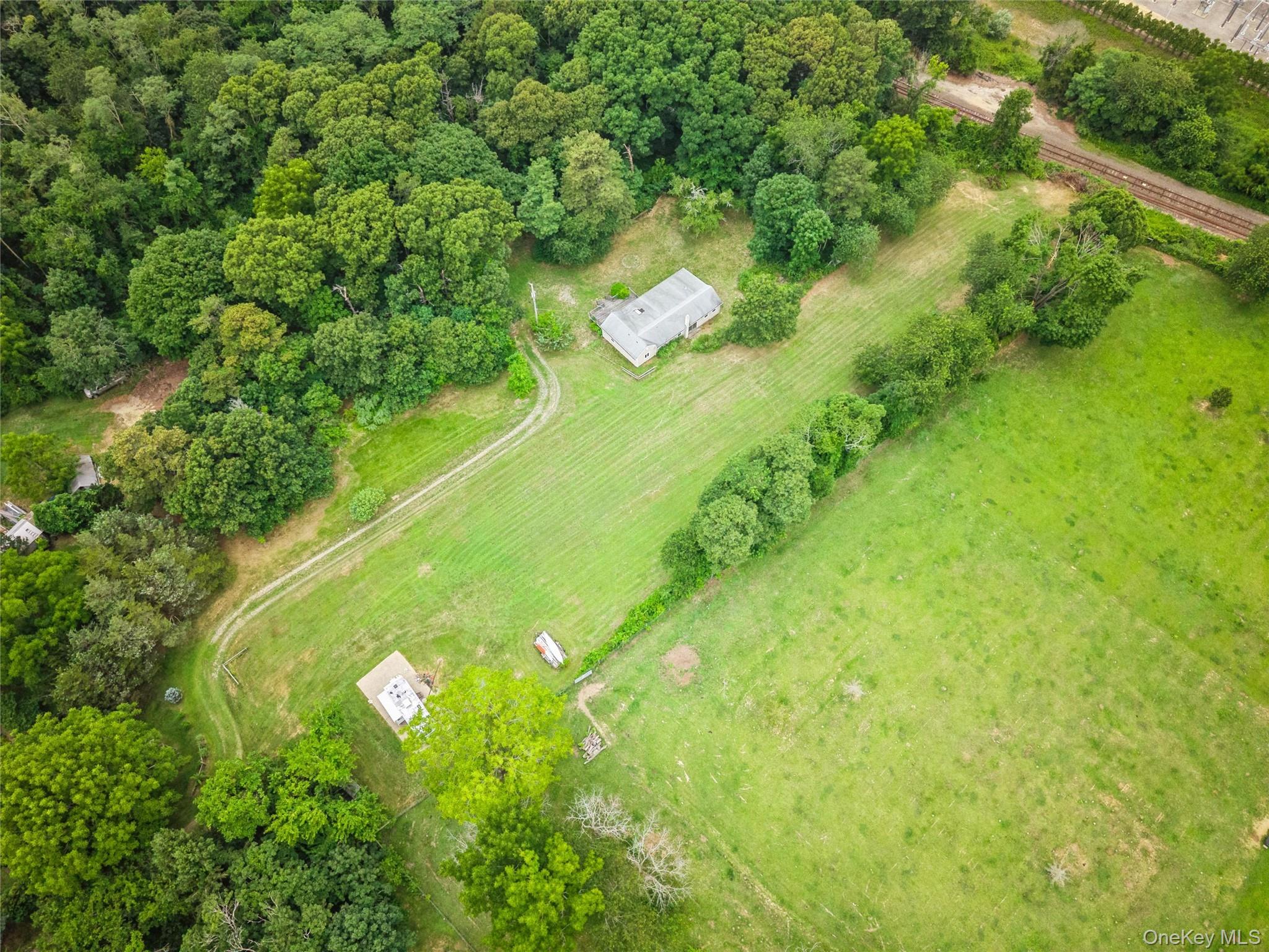 River Road – For Sale photo 6