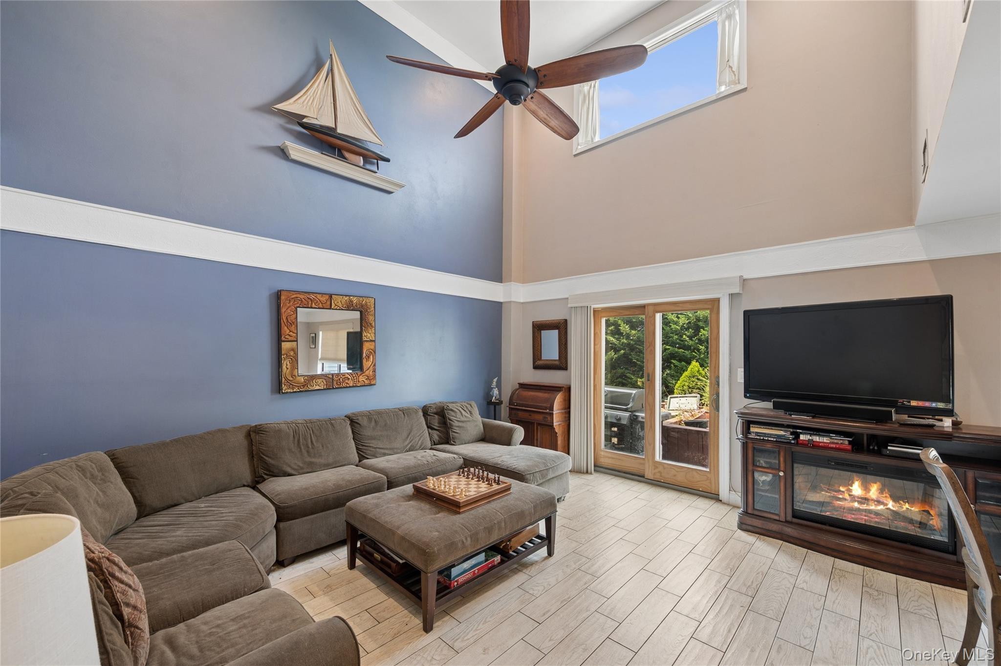 100 Baker Court, Unit 90 photo 8