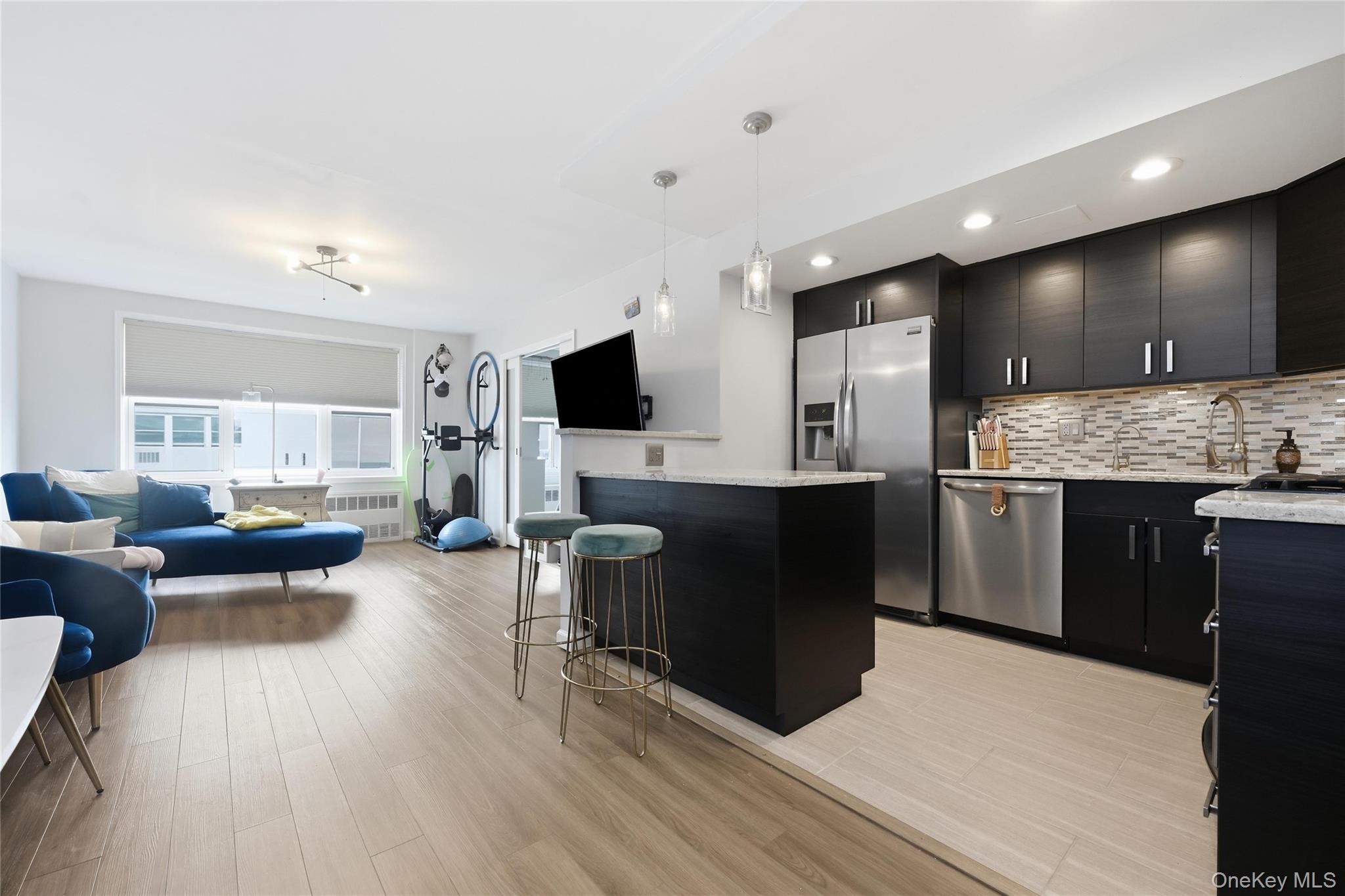 700 Shore Road, Unit 7P photo 8