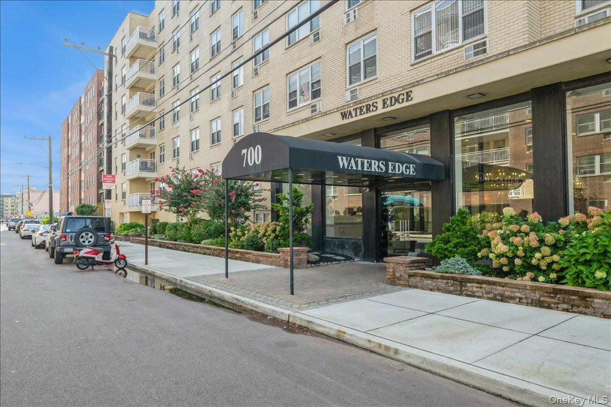 700 Shore Road, Unit 7P
